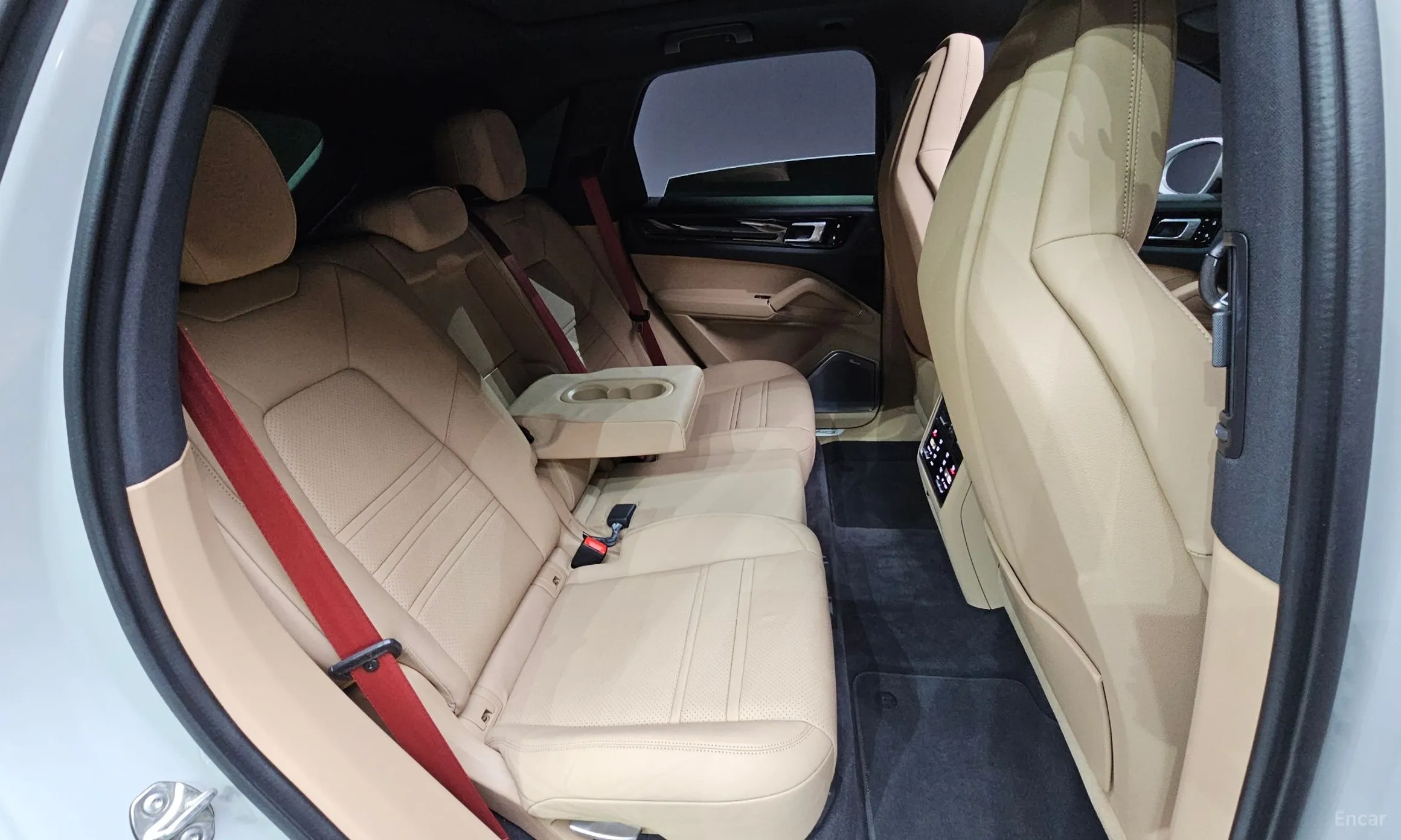 Porsche Cayenne (PO536) превью 19