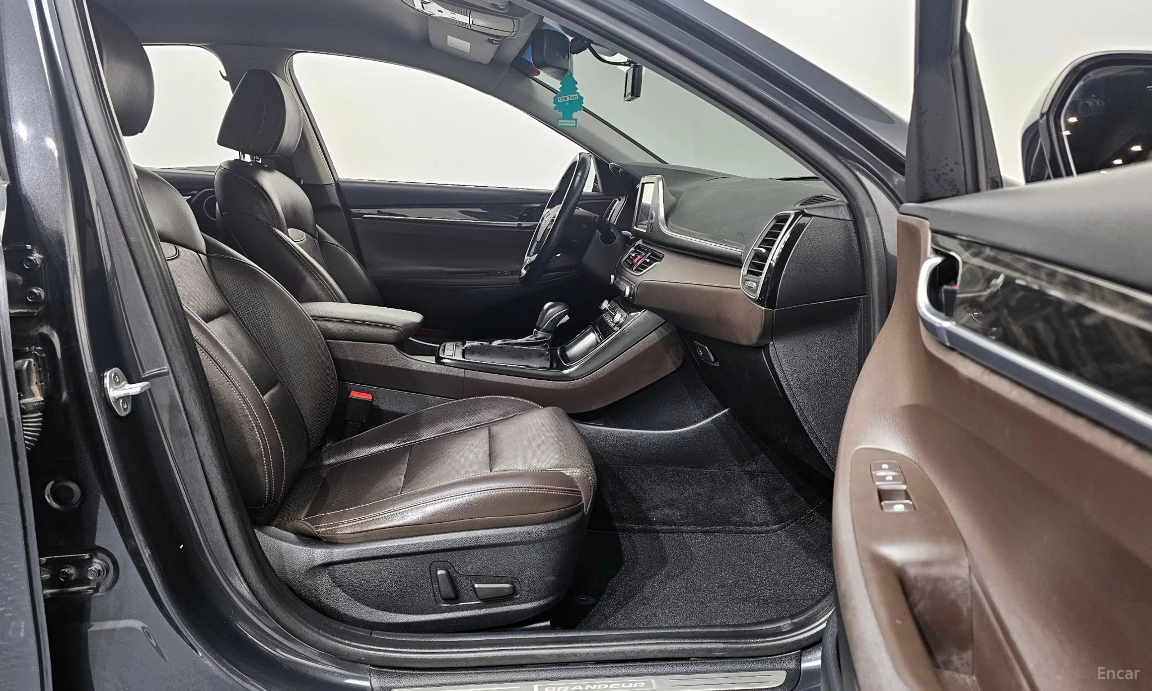 Hyundai Grandeur IG превью 10