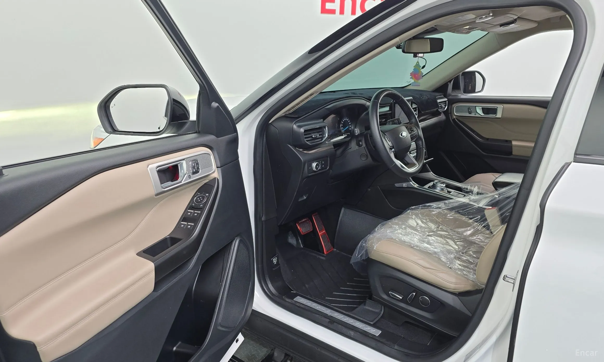 Ford Explorer 6th Generation превью 10
