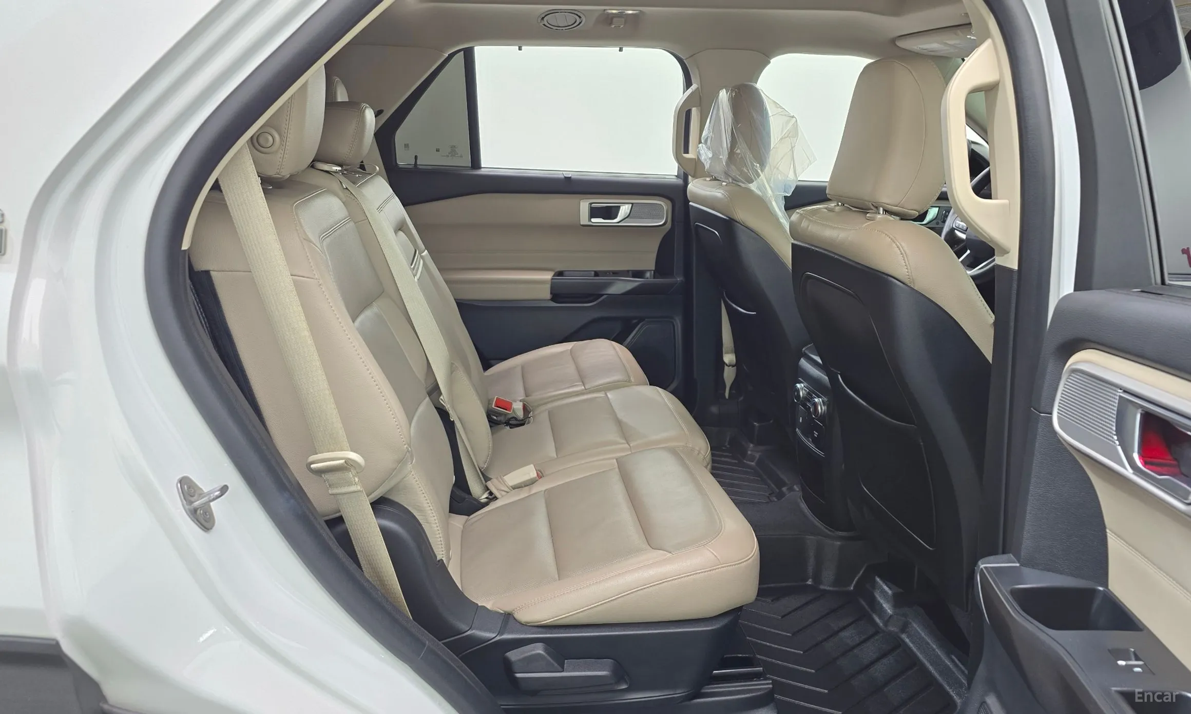 Ford Explorer 6th Generation превью 12
