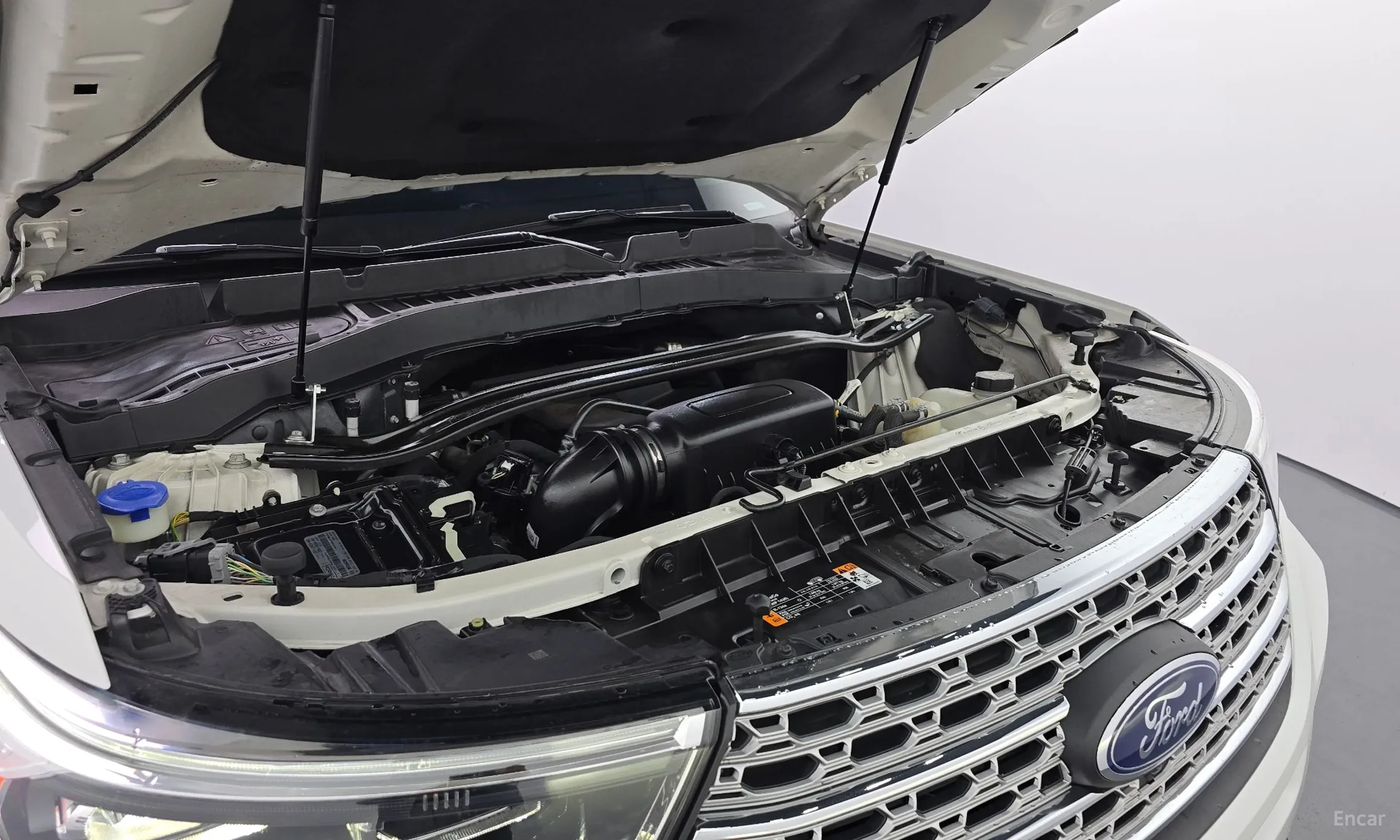 Ford Explorer 6th Generation превью 6