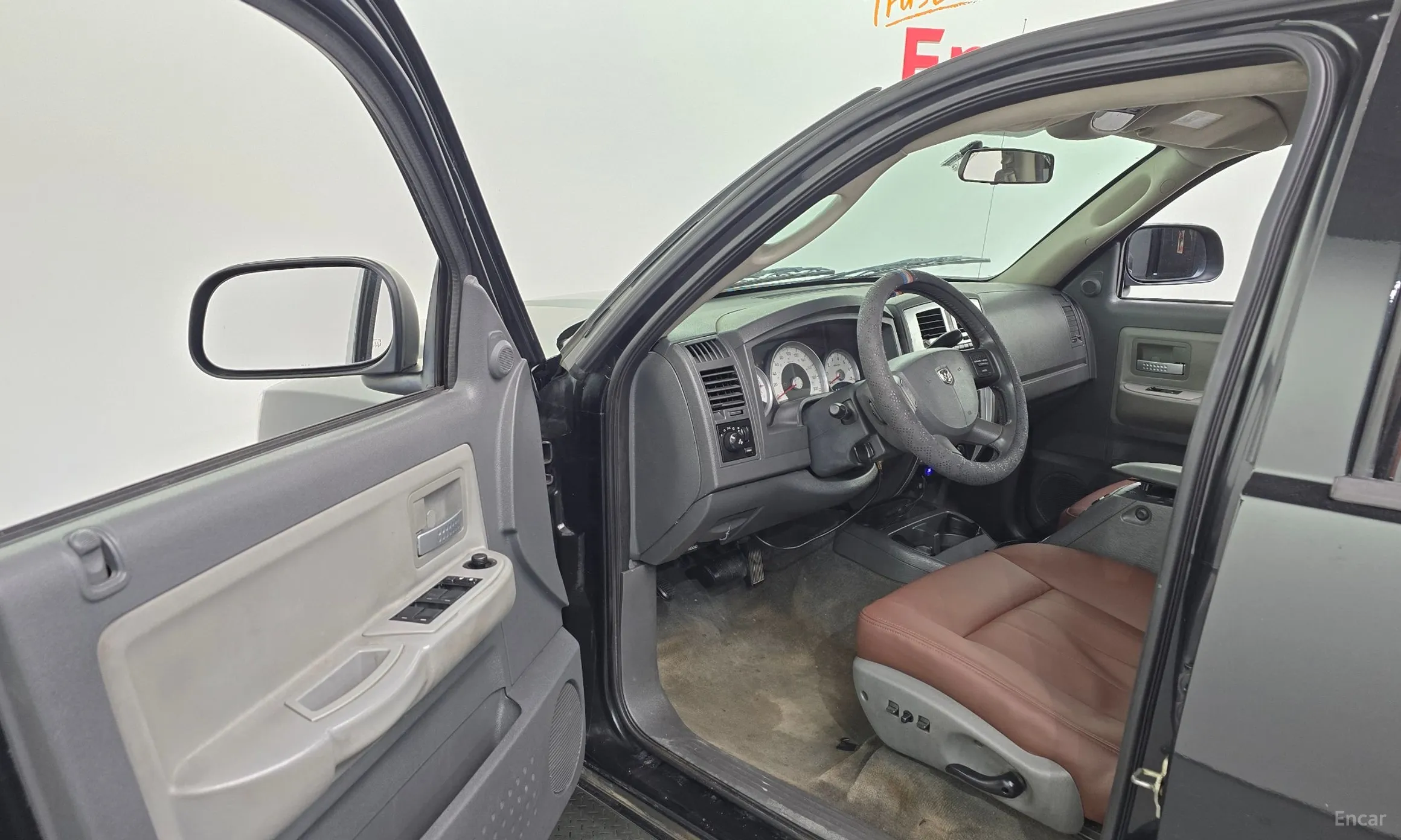 Dodge Dakota превью 10