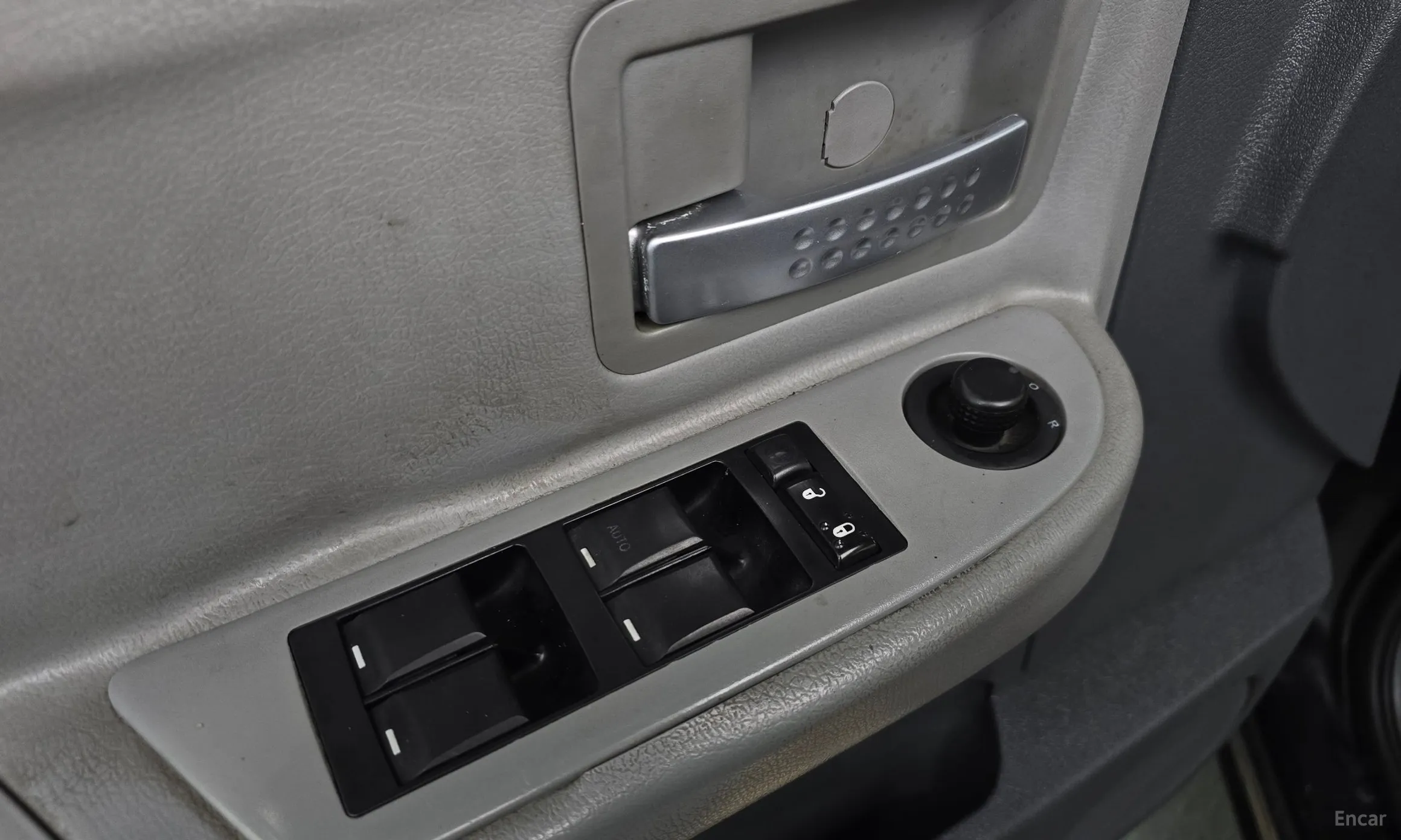 Dodge Dakota превью 16