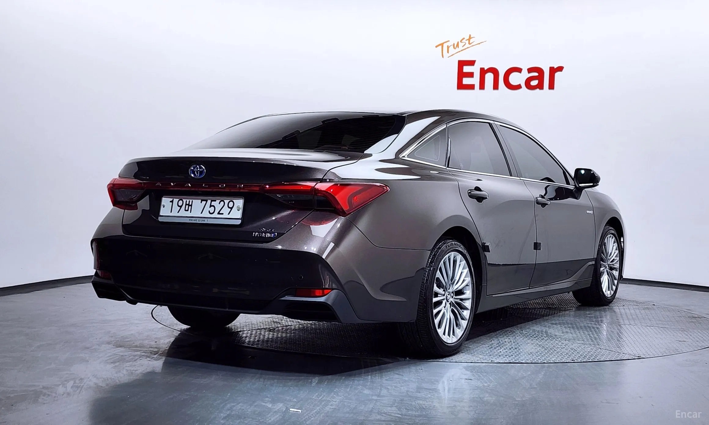 Toyota Avalon 5th Generation превью 2