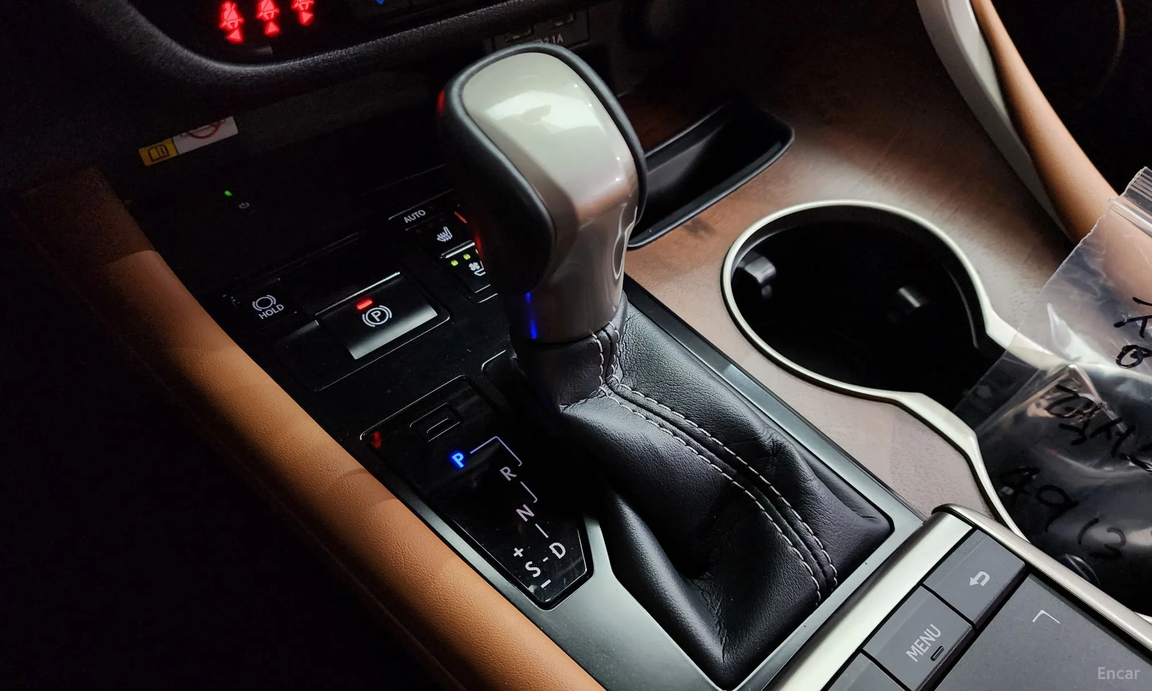 Lexus RX450h Gen 4 превью 9