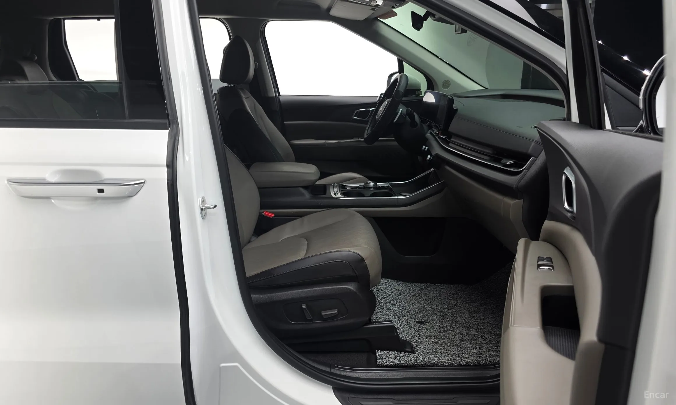 Kia Carnival 4th Generation превью 10