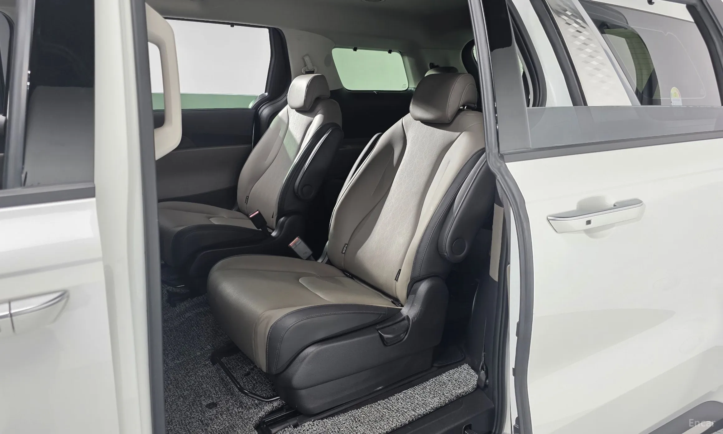 Kia Carnival 4th Generation превью 12