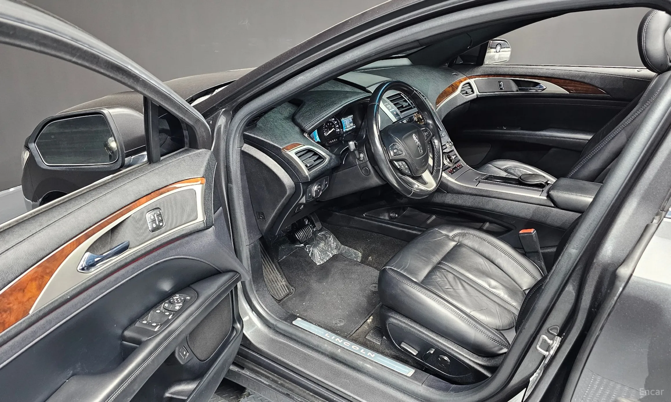Lincoln New MKZ превью 10