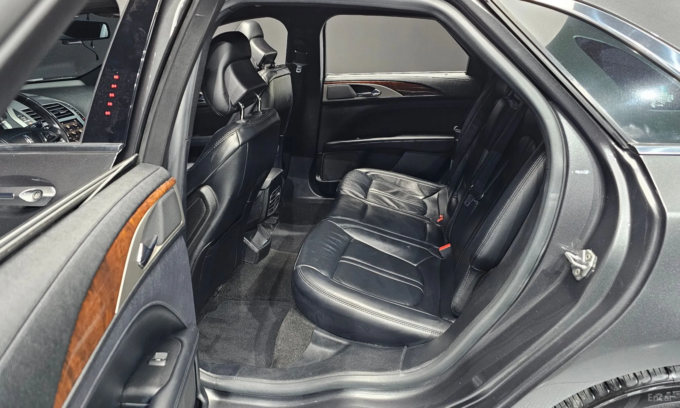 Lincoln New MKZ превью 11