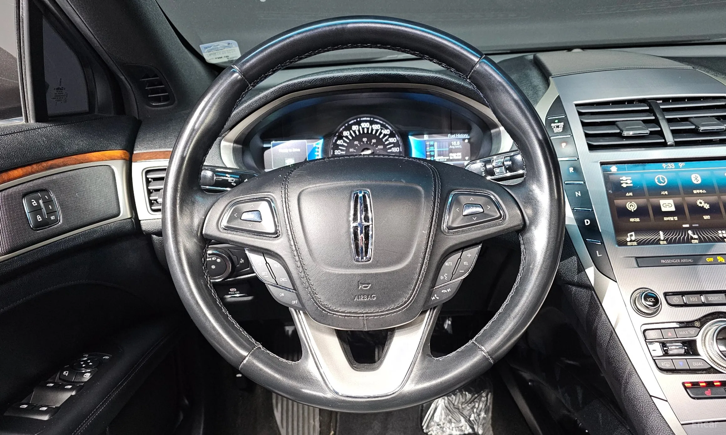 Lincoln New MKZ превью 16