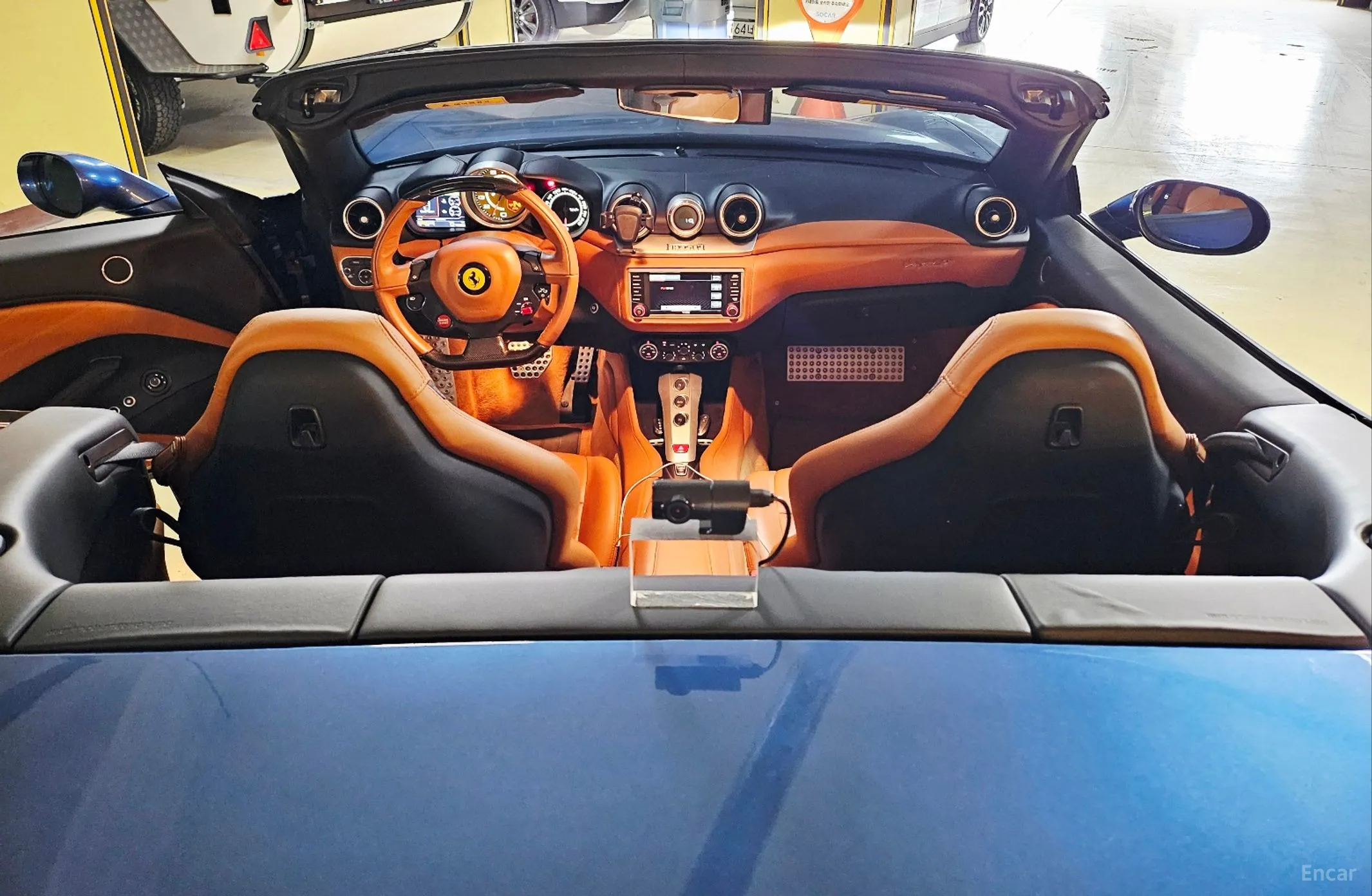 Ferrari California превью 9