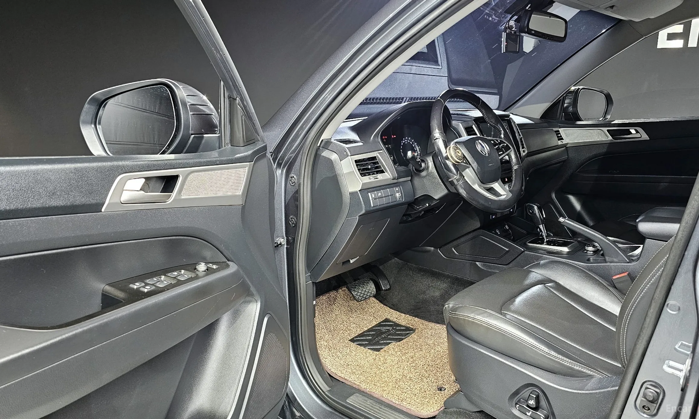 KG Mobility (SsangYong) Rexton Sports превью 10