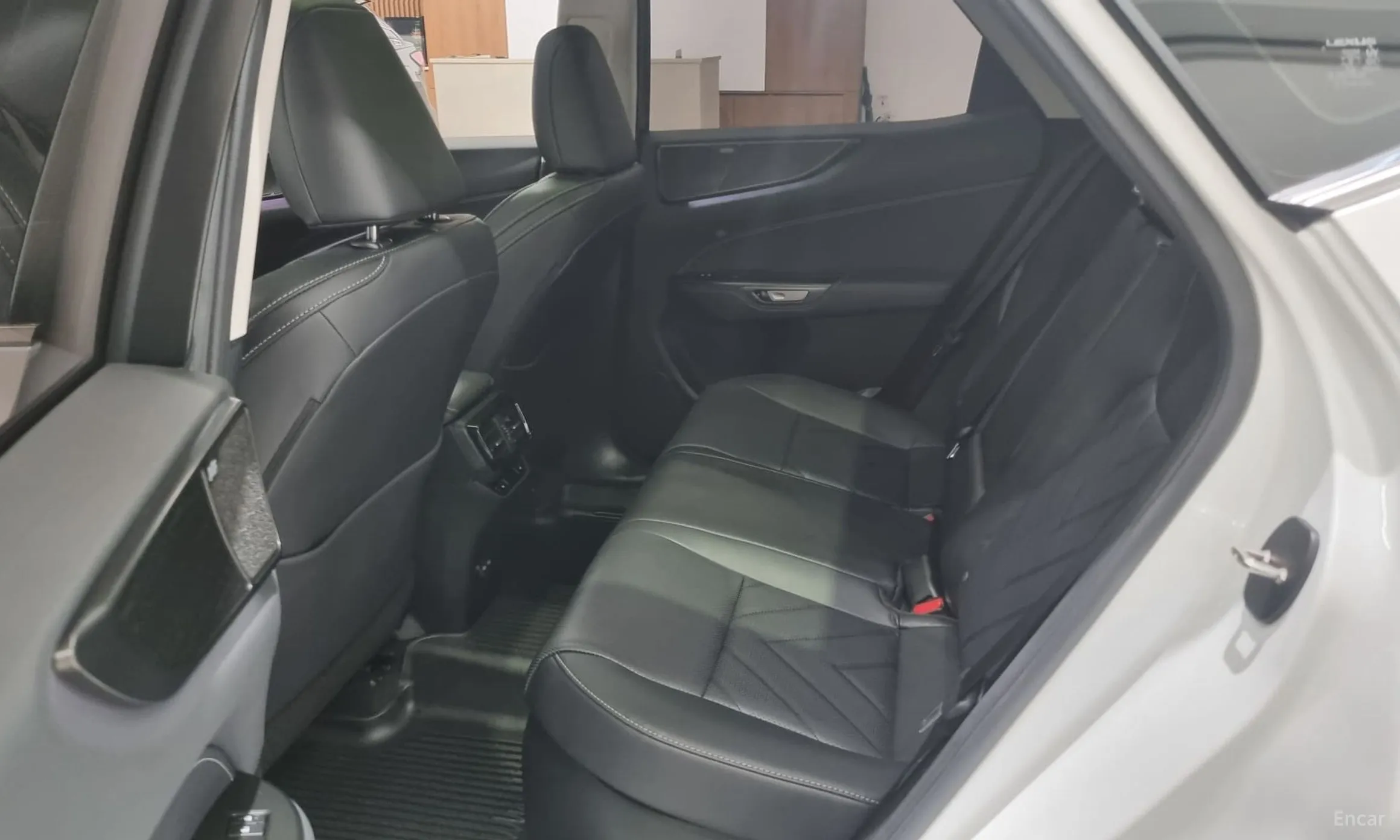 Lexus NX350h Gen 2 превью 11