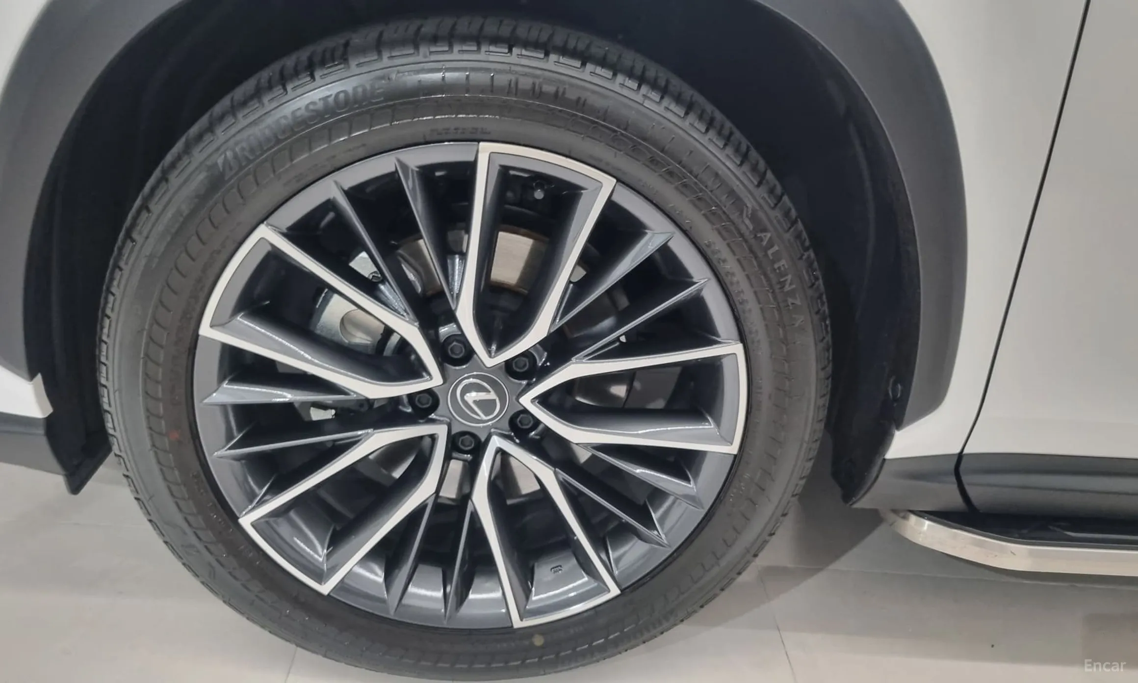 Lexus NX350h Gen 2 превью 5