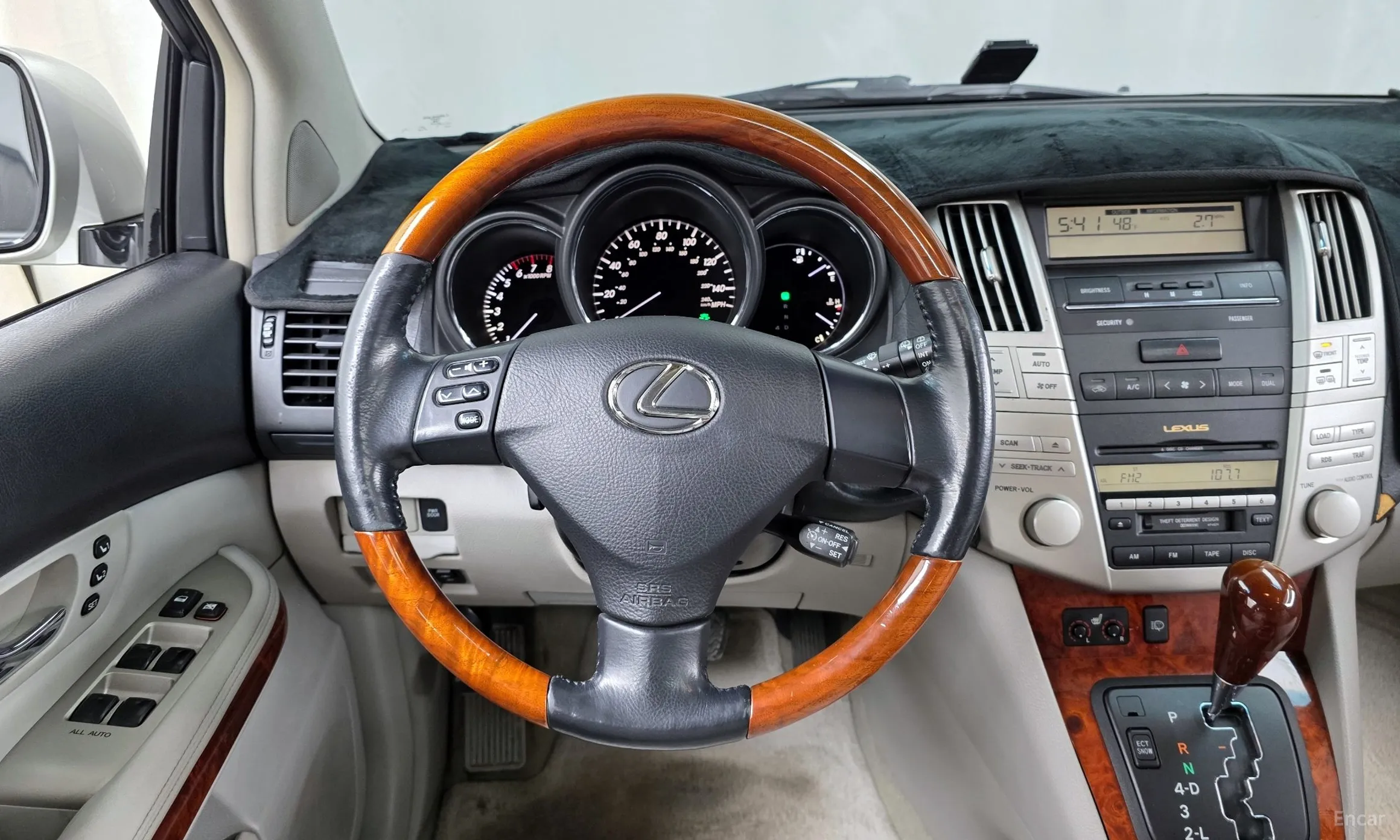 Lexus RX330 превью 13