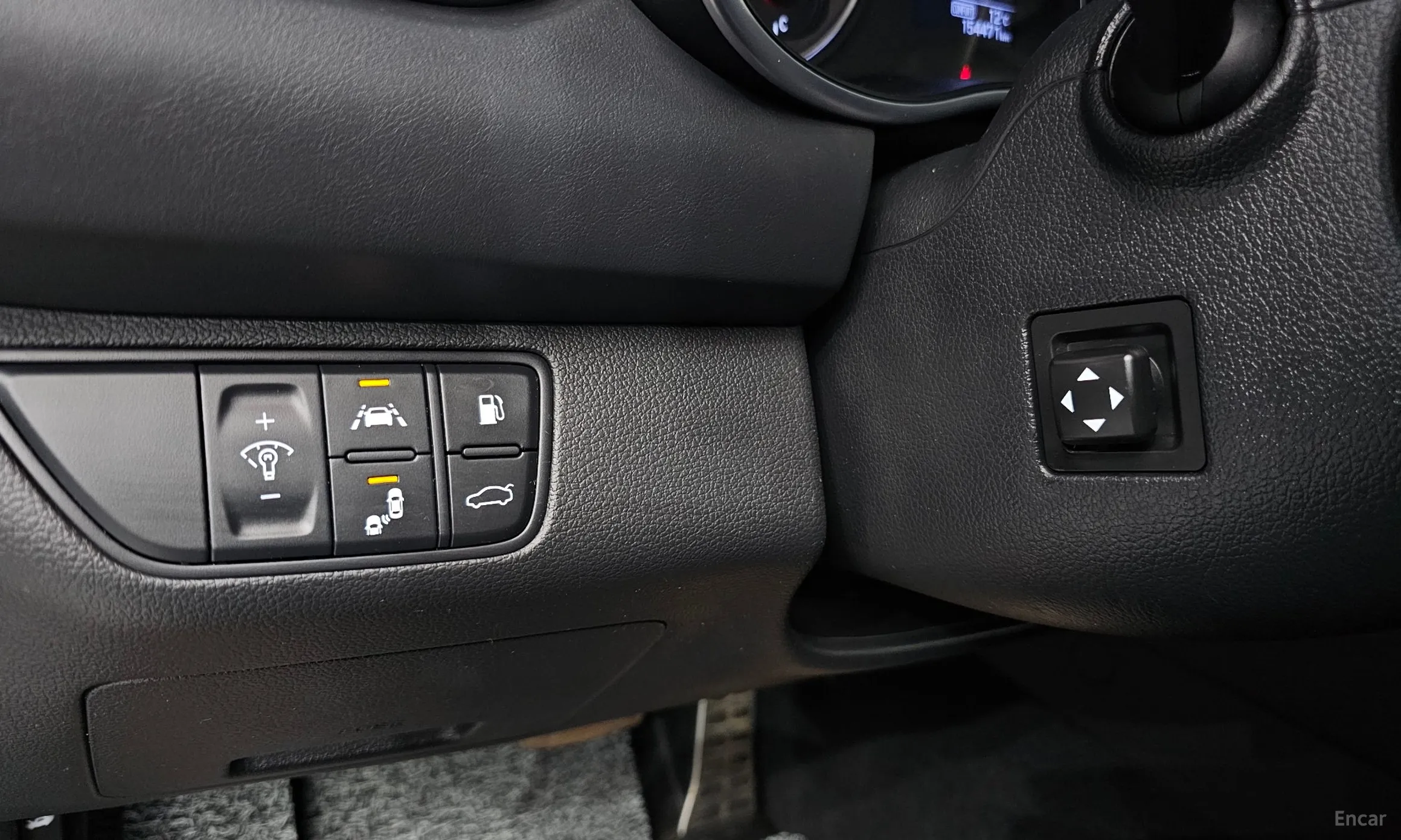 Genesis G70 превью 14