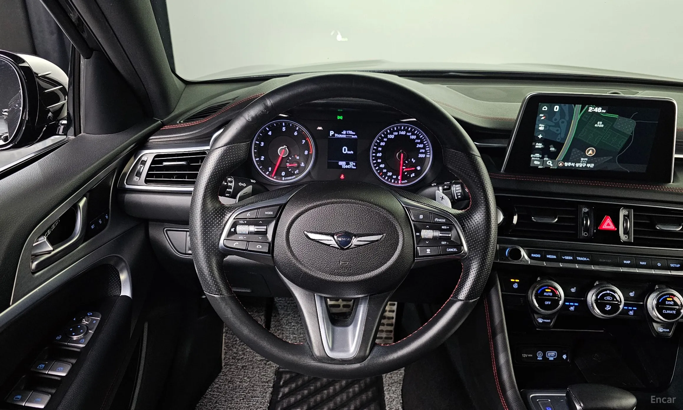 Genesis G70 превью 15