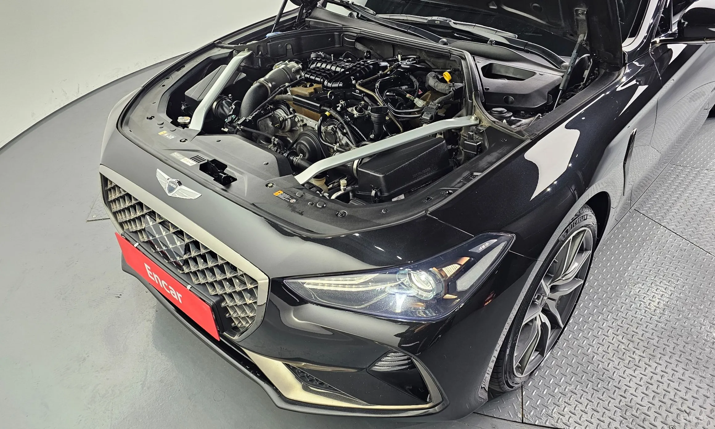 Genesis G70 превью 6