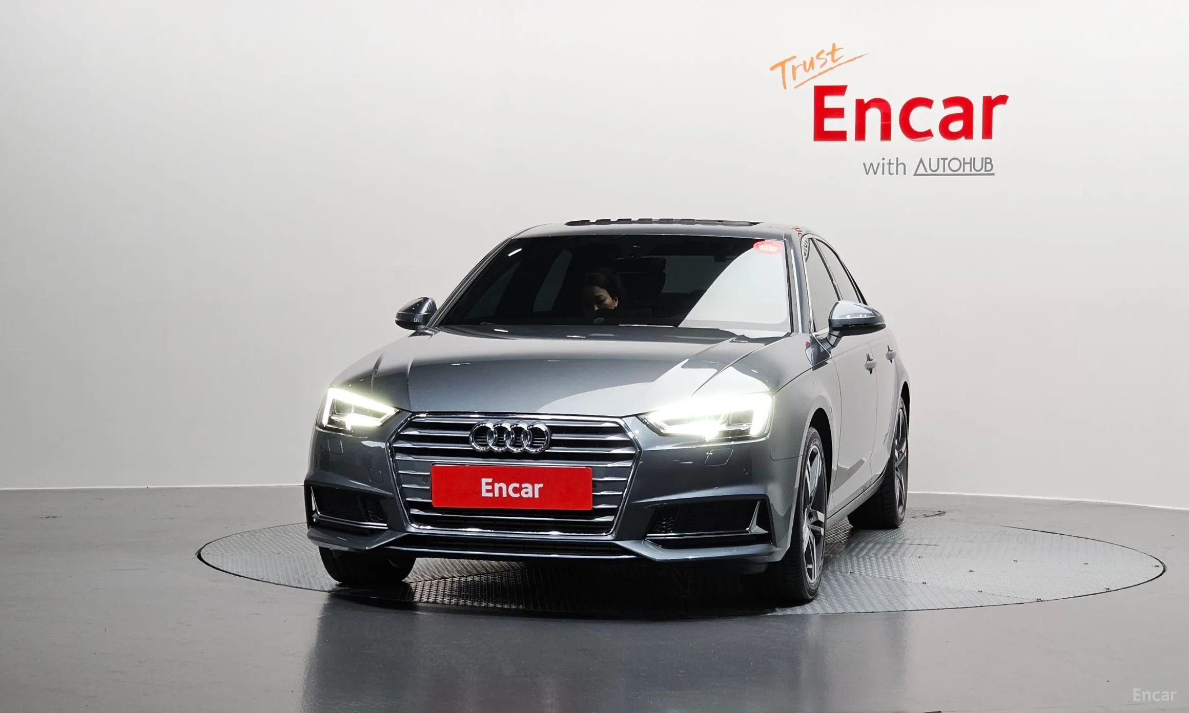 Audi A4 (B9) превью 3