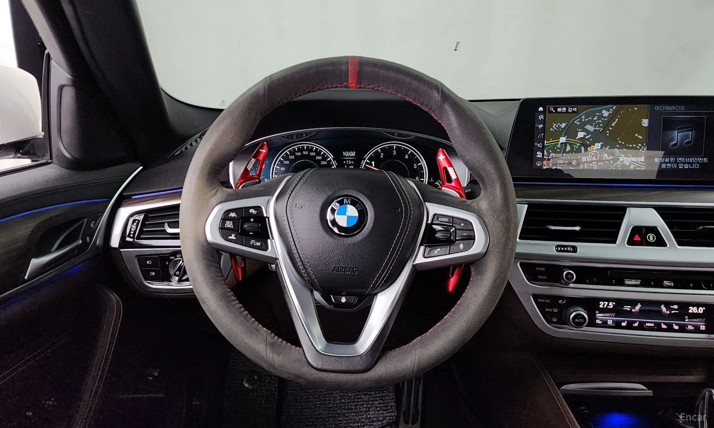 BMW 5 Series (G30) превью 13