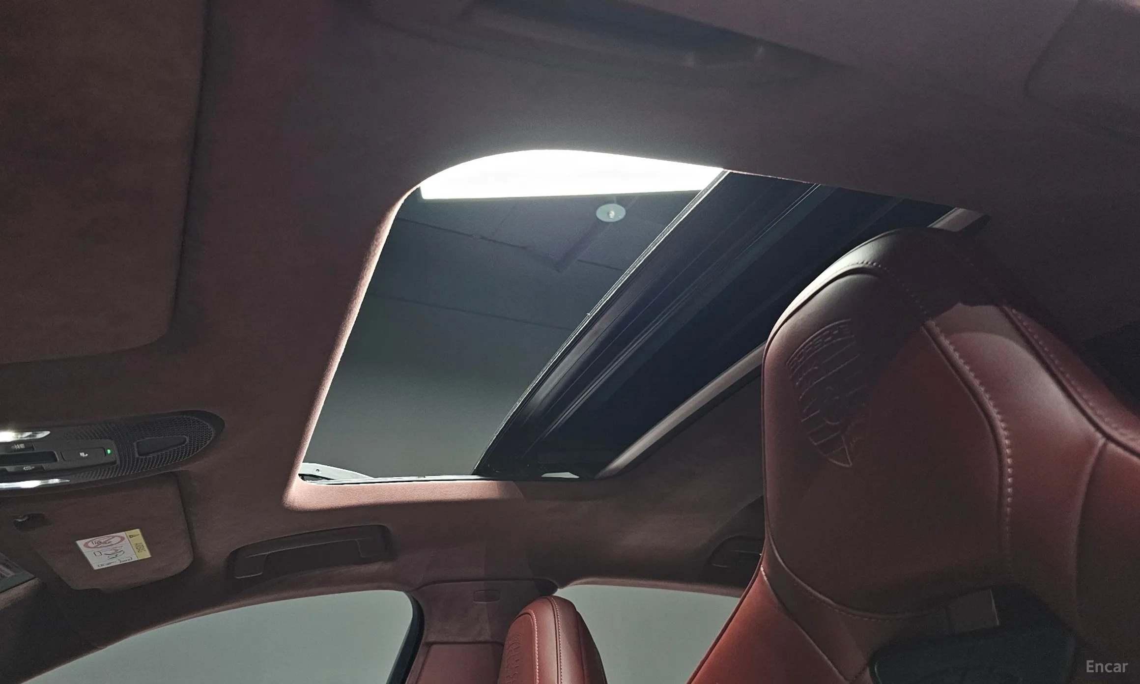 Porsche Panamera (976) превью 16
