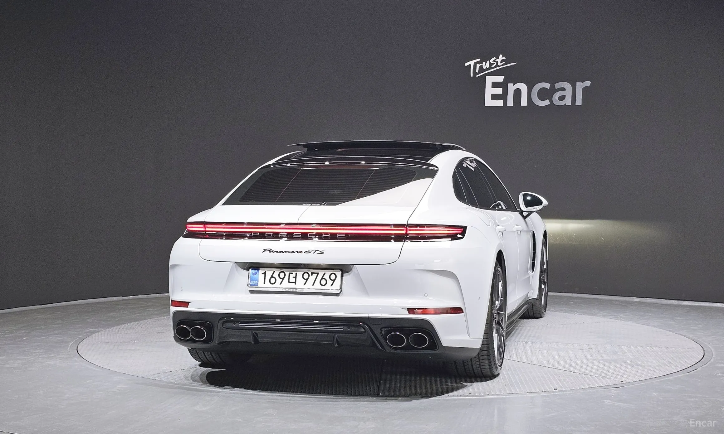 Porsche Panamera (976) превью 4