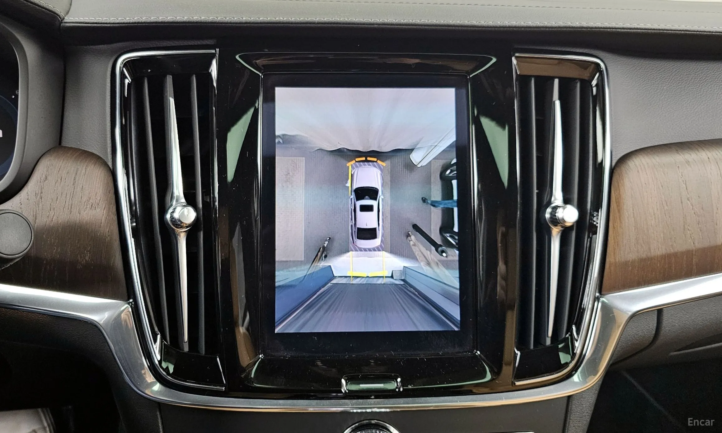 Volvo S90 превью 15