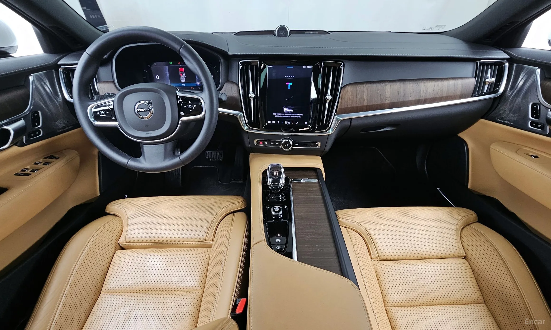 Volvo S90 превью 7