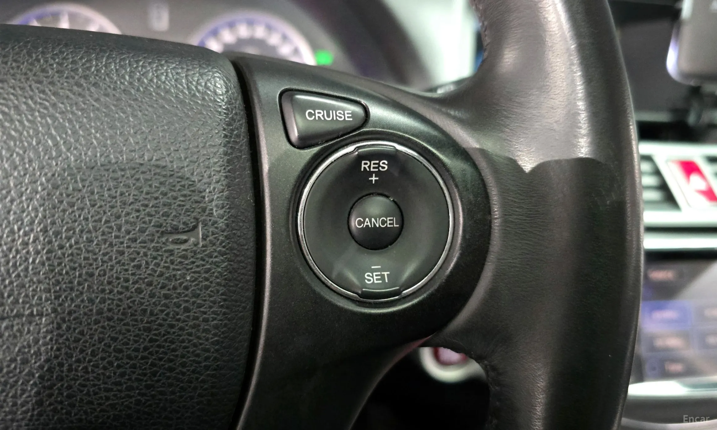Honda Crosstour превью 19