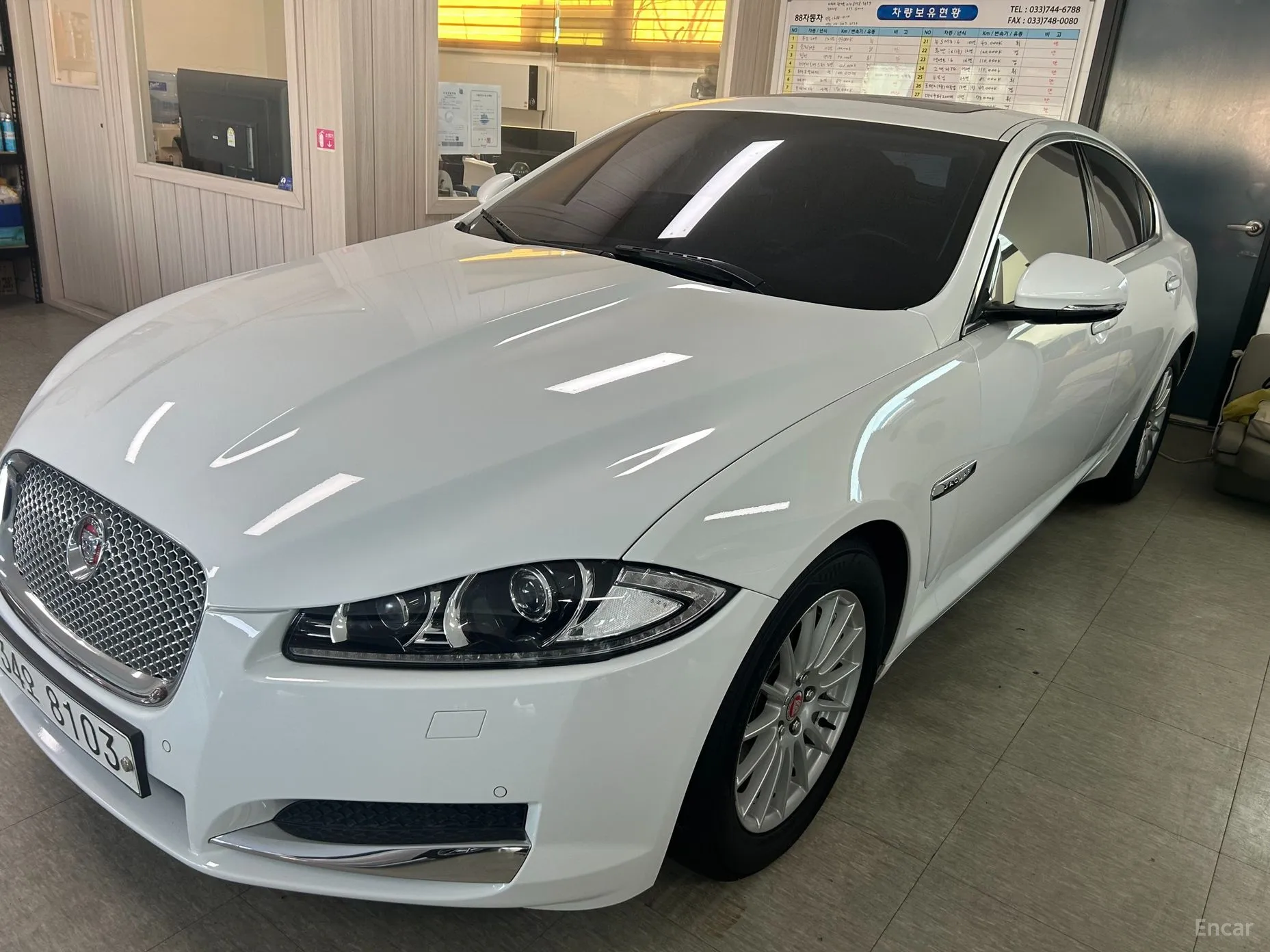 Jaguar New XF превью 2