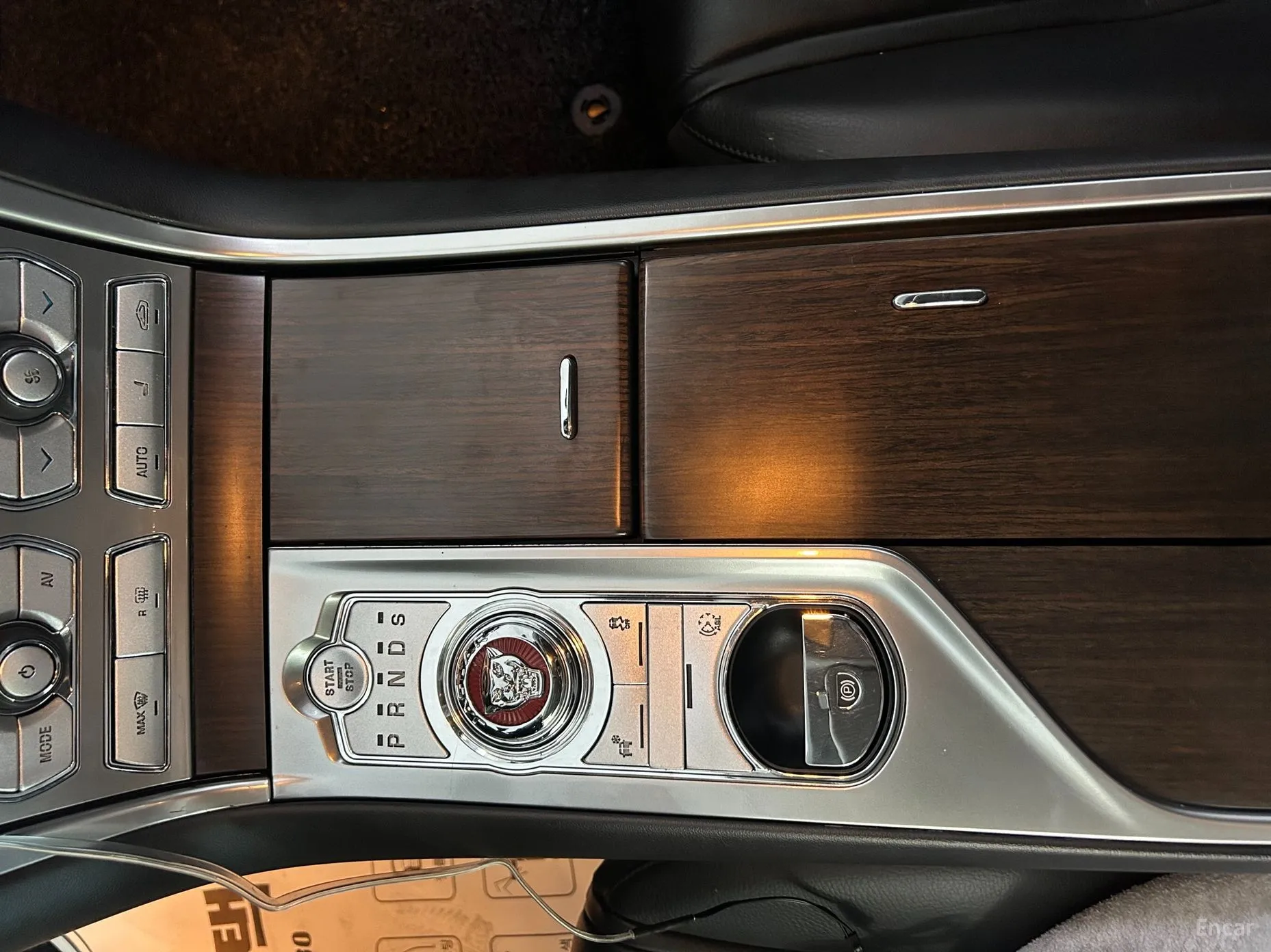 Jaguar New XF превью 7
