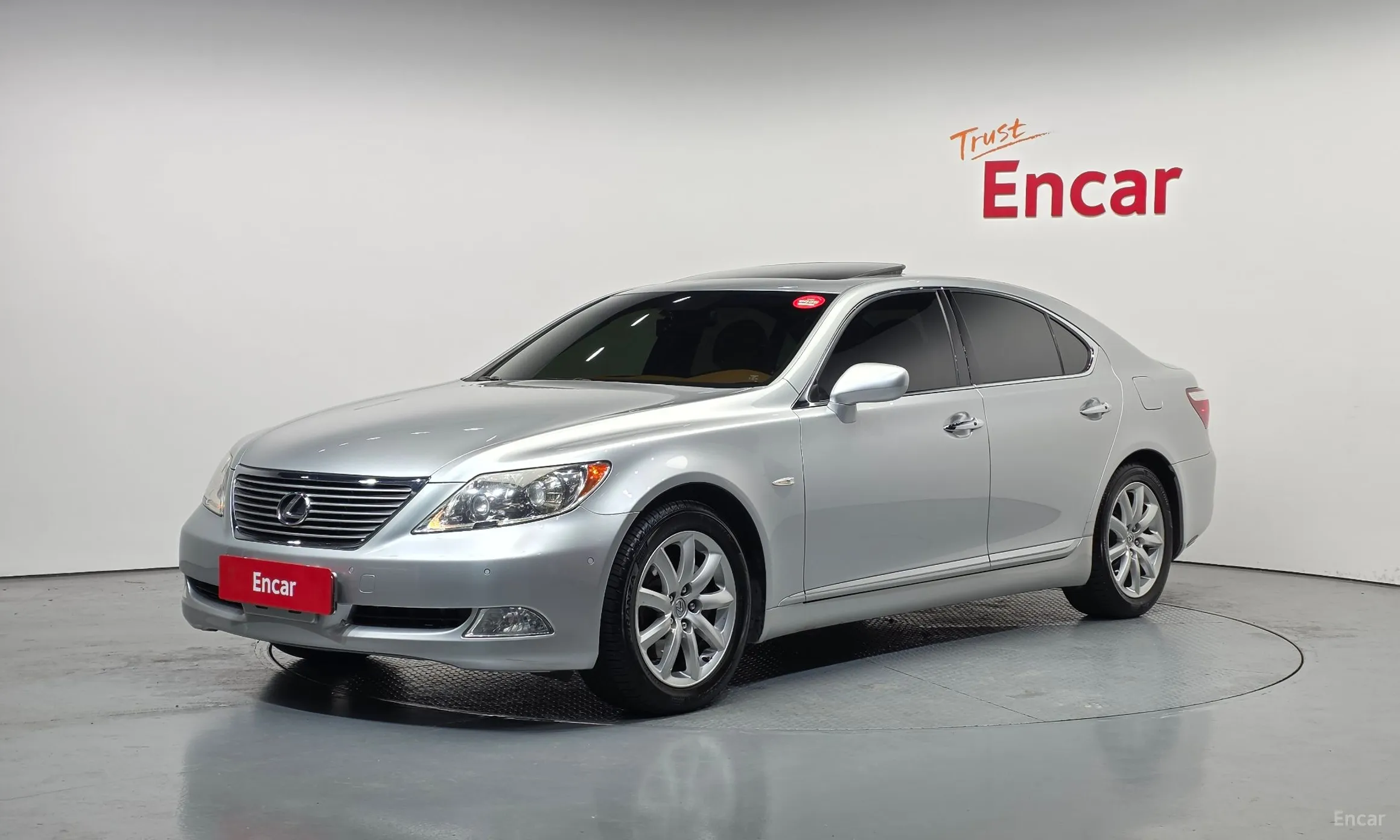 Lexus LS460