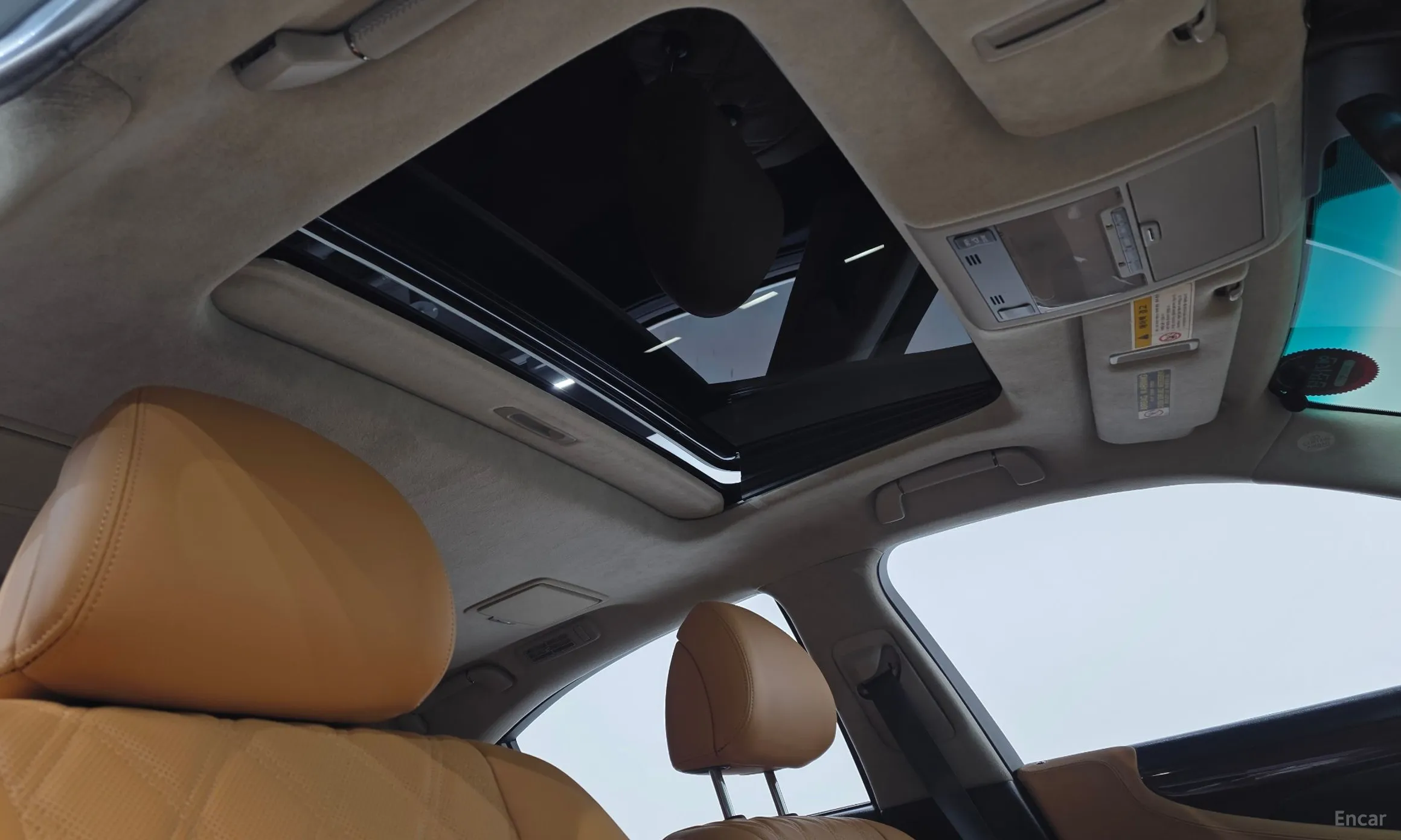 Lexus LS460 превью 19