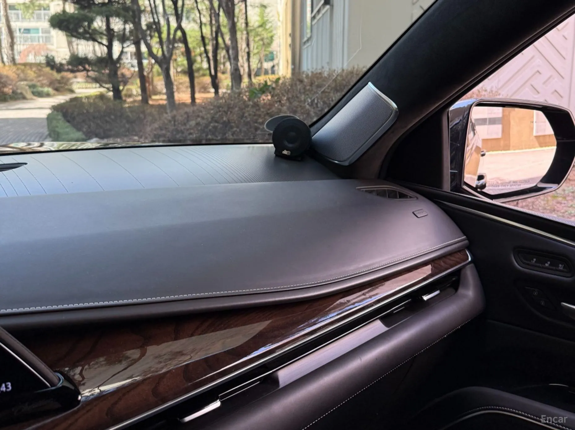Cadillac Escalade 5th Generation превью 10