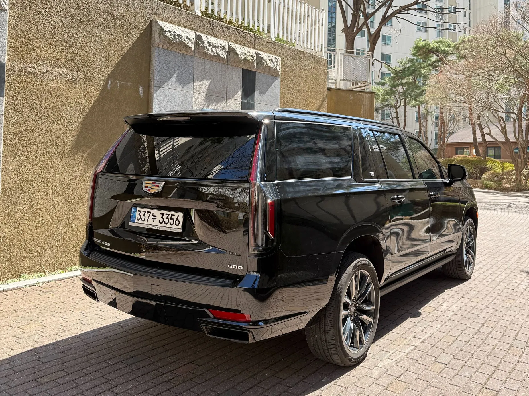 Cadillac Escalade 5th Generation