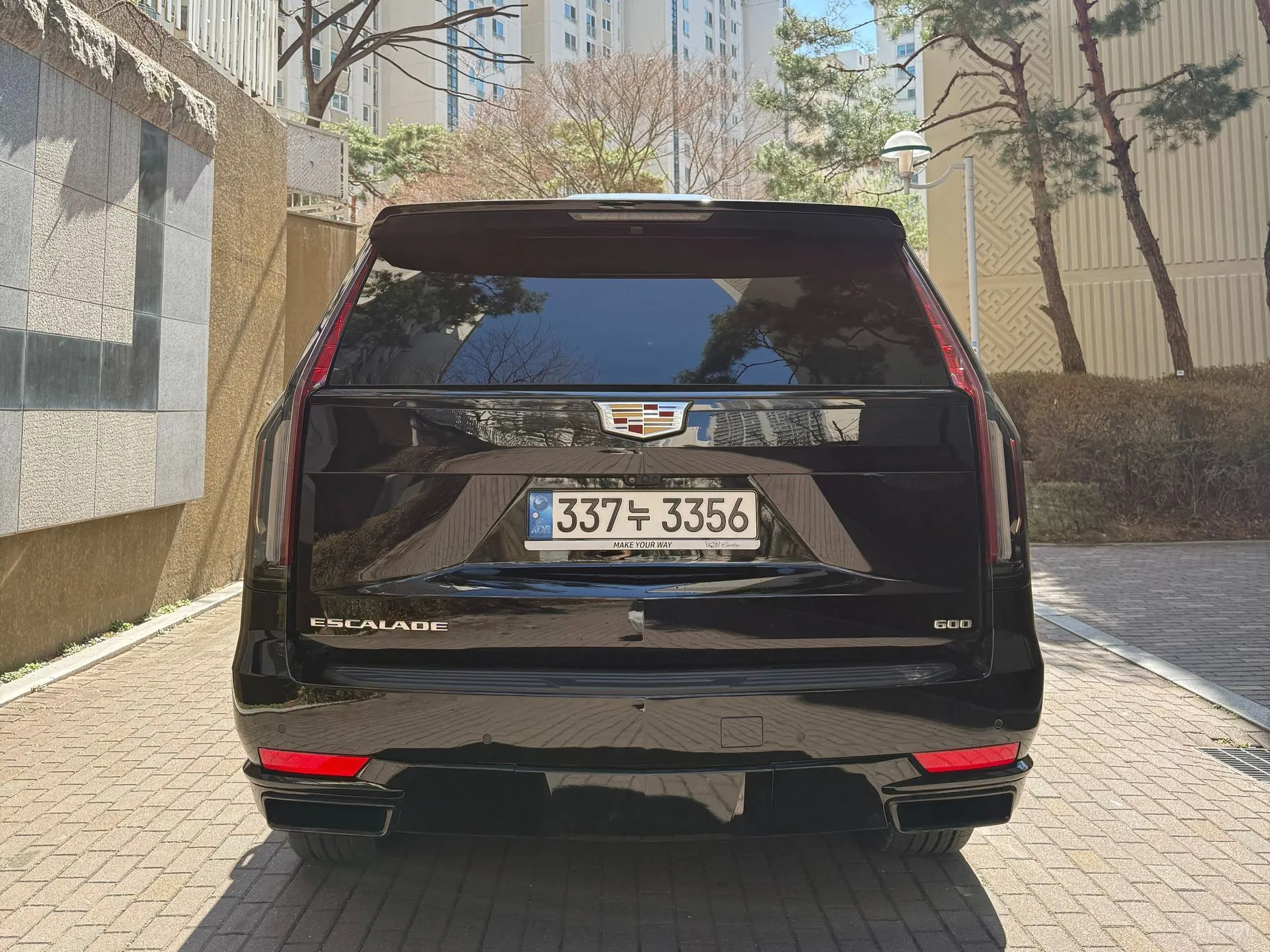 Cadillac Escalade 5th Generation превью 4