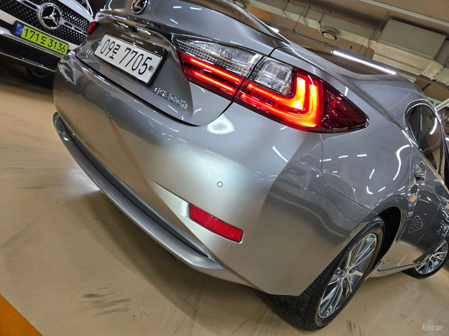 Lexus New ES300h превью 17
