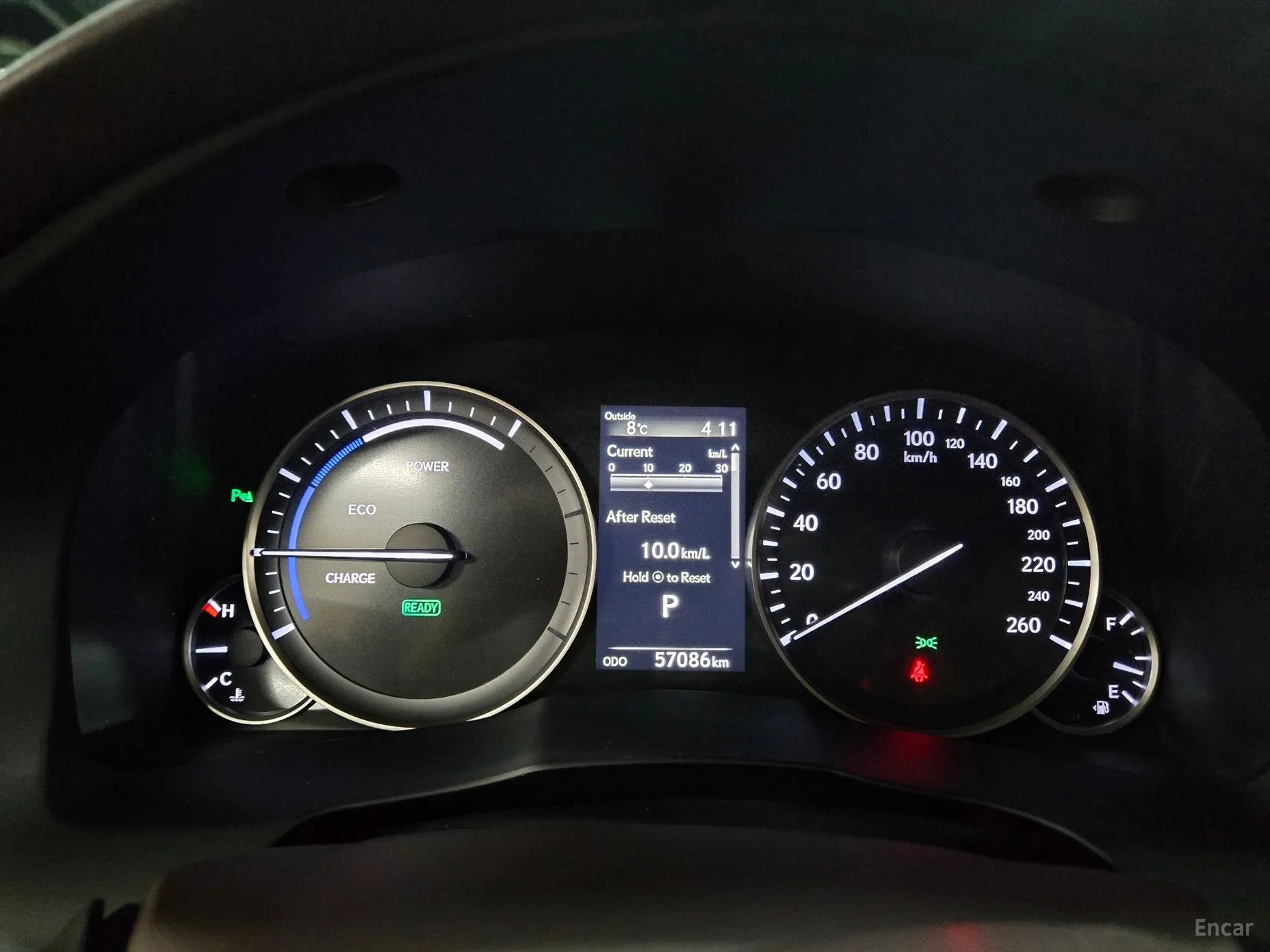 Lexus New ES300h превью 9