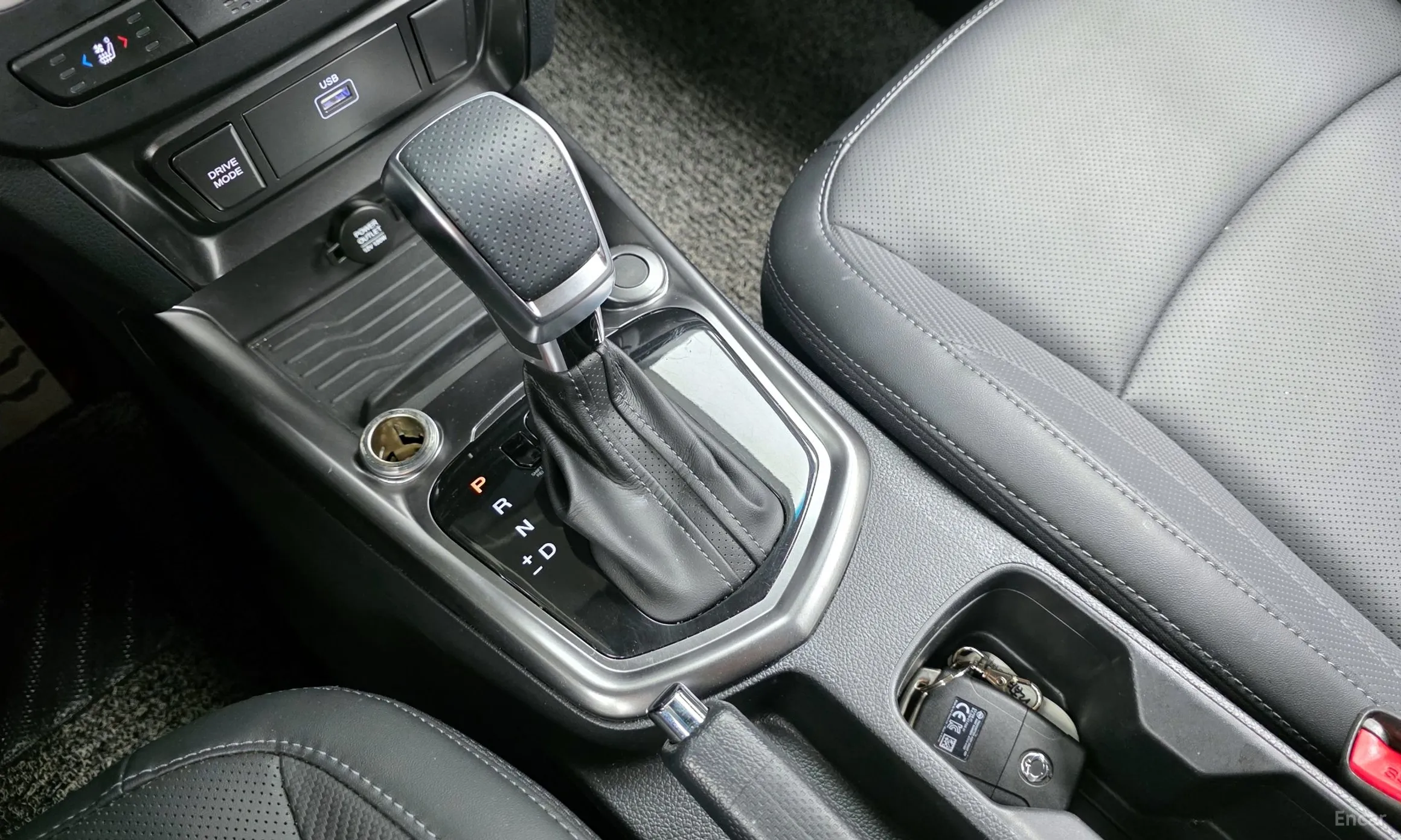 KG Mobility (SsangYong) Tivoli превью 9