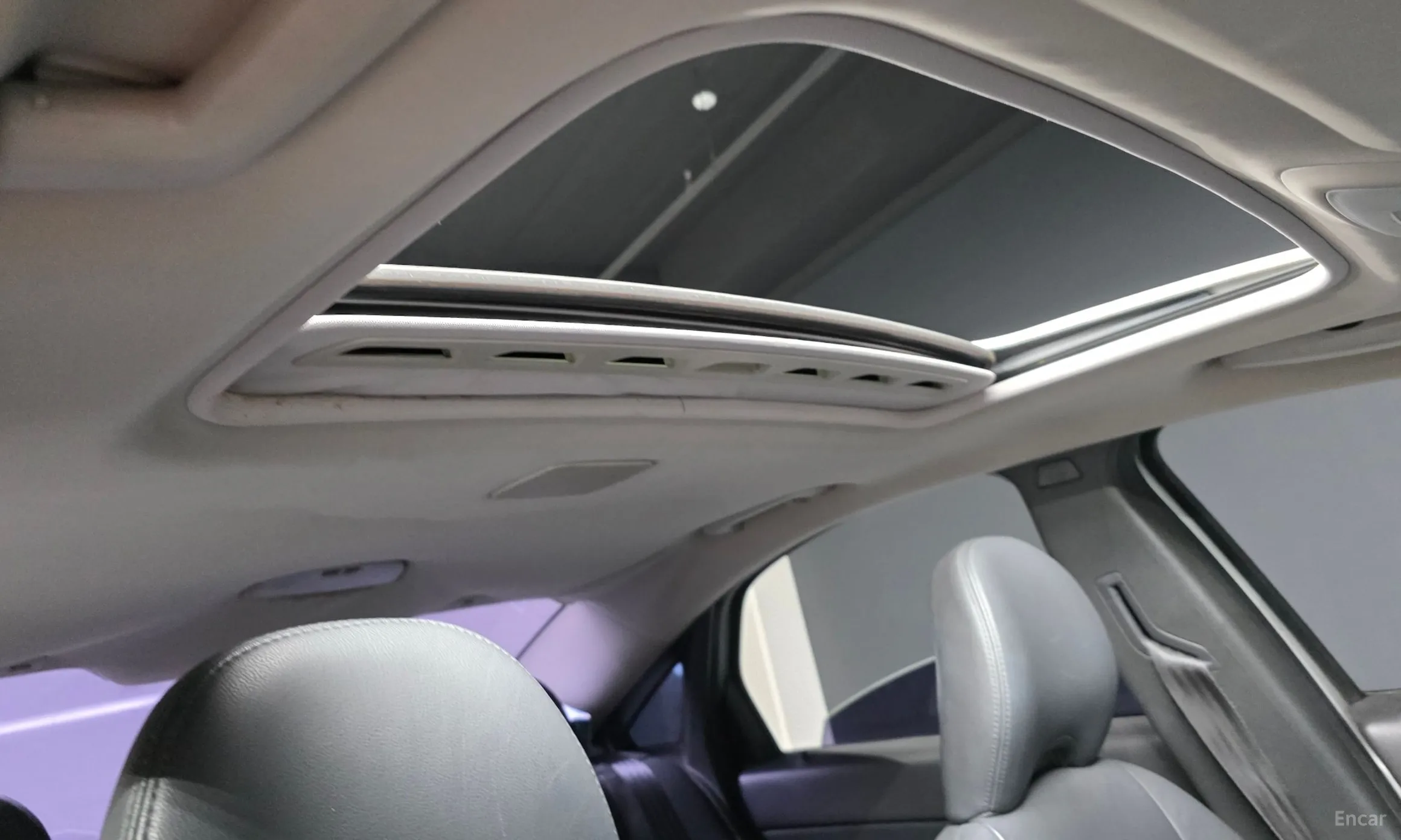 Volvo S40 превью 15