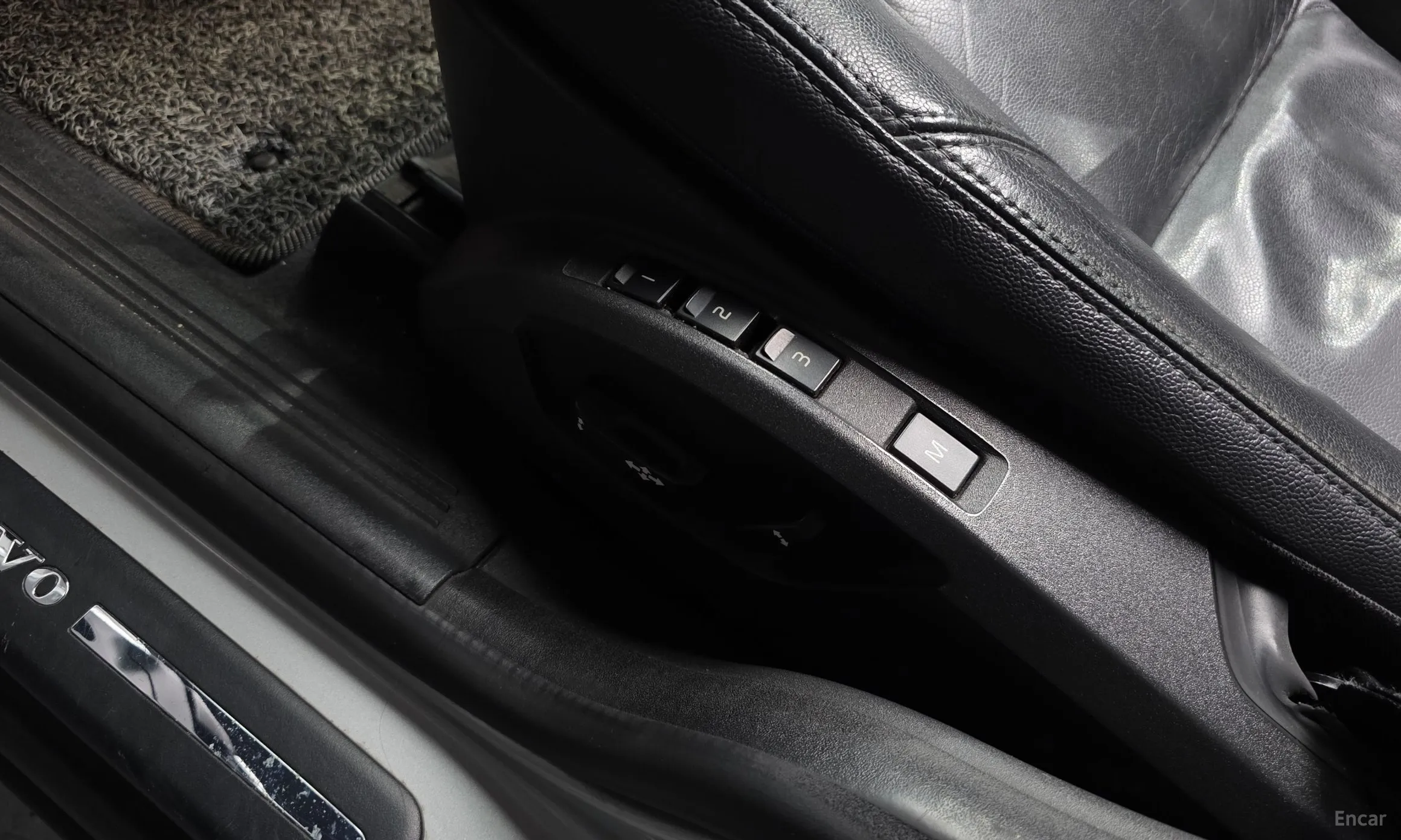 Volvo S40 превью 17