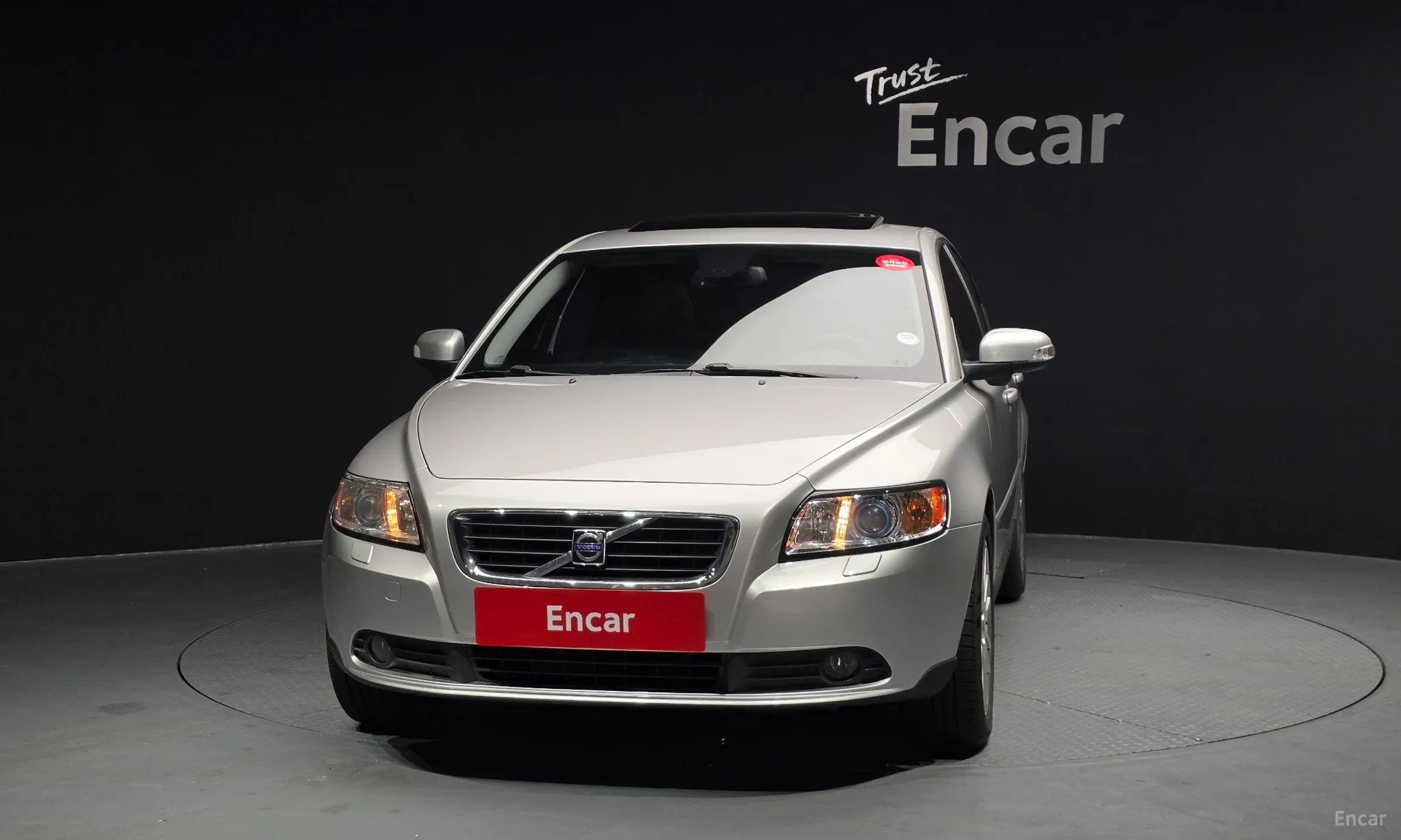 Volvo S40 превью 3