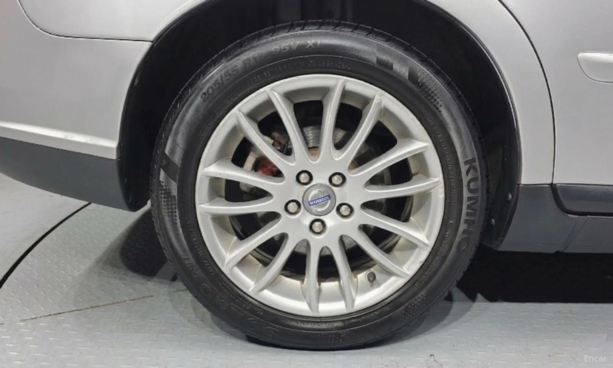 Volvo S40 превью 5