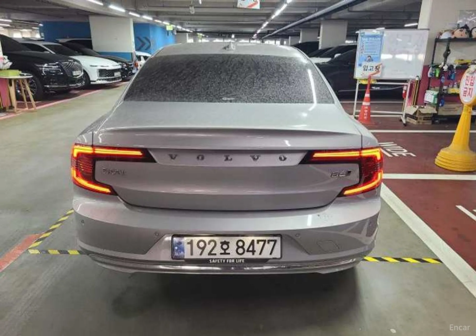 Volvo S90 превью 3