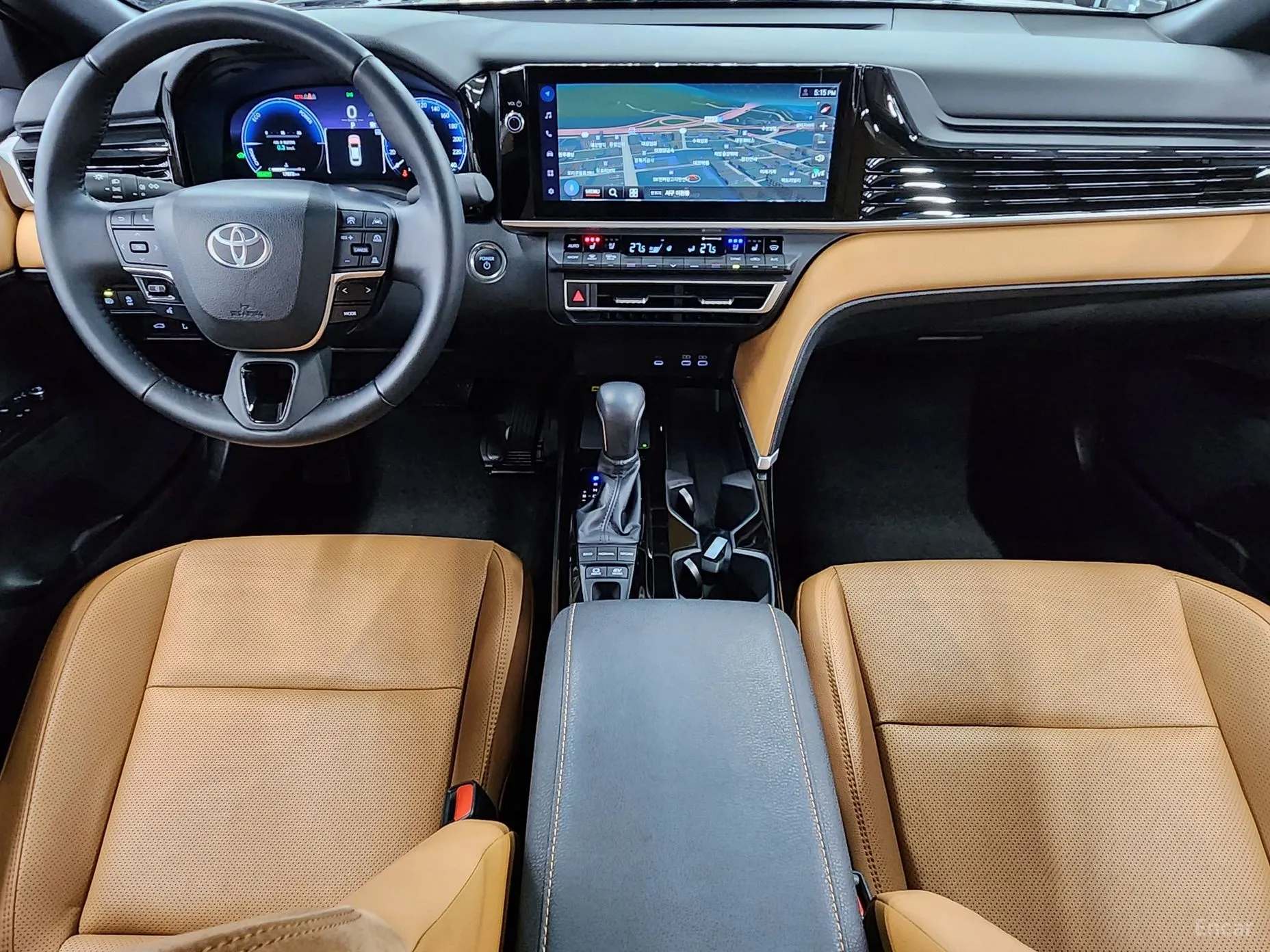 Toyota Camry (XV80) превью 15
