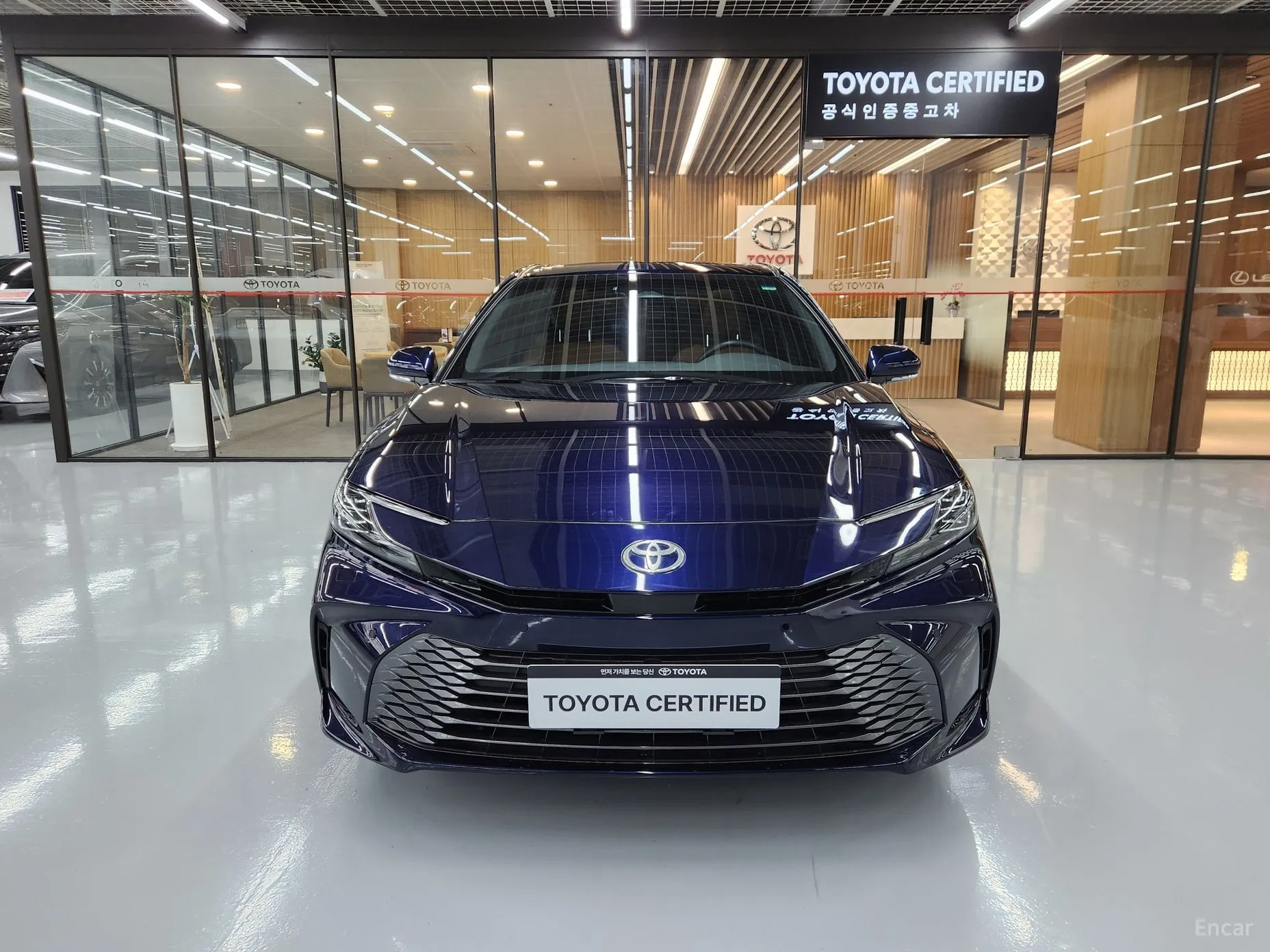 Toyota Camry (XV80) превью 3