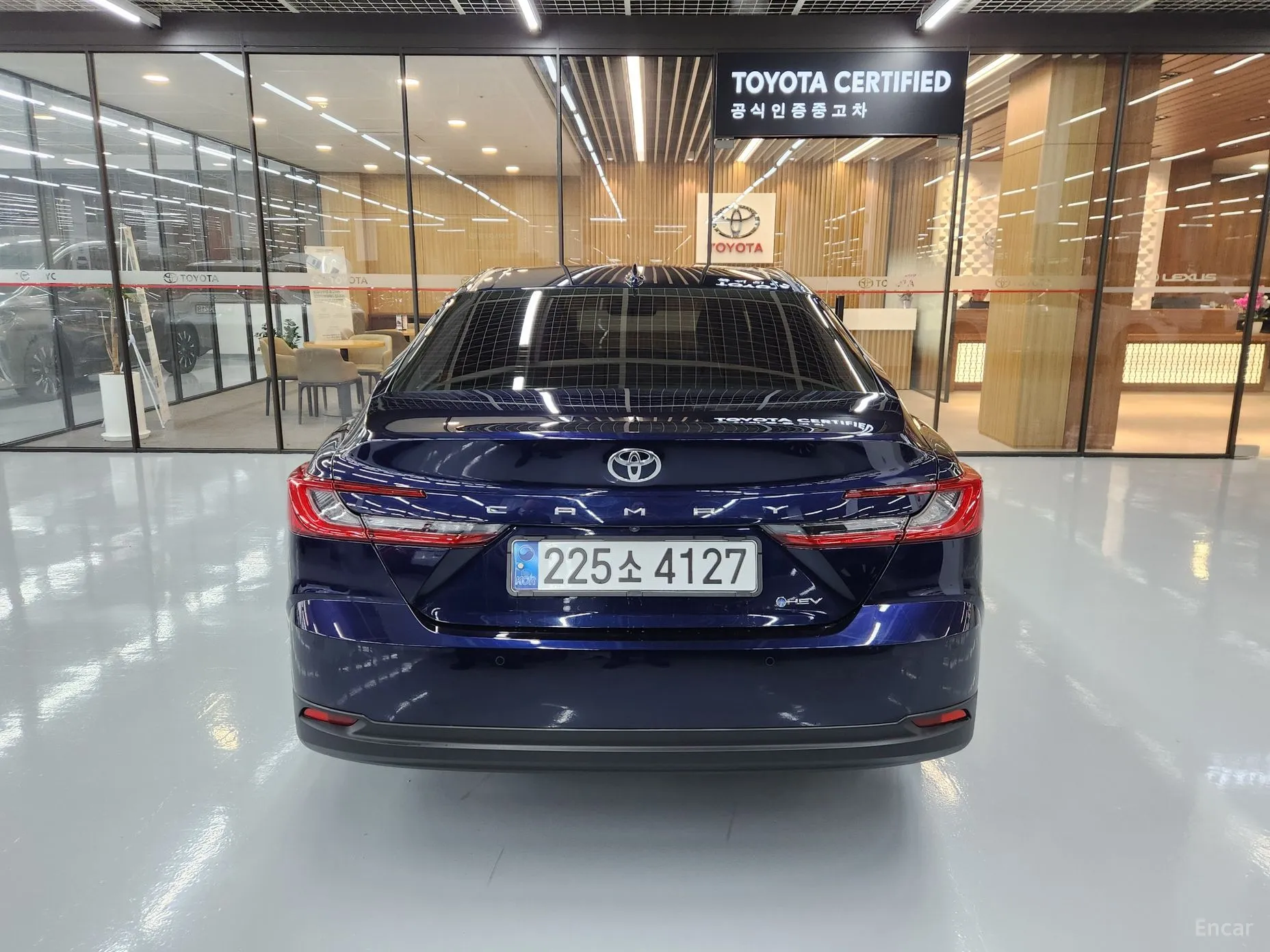 Toyota Camry (XV80) превью 4