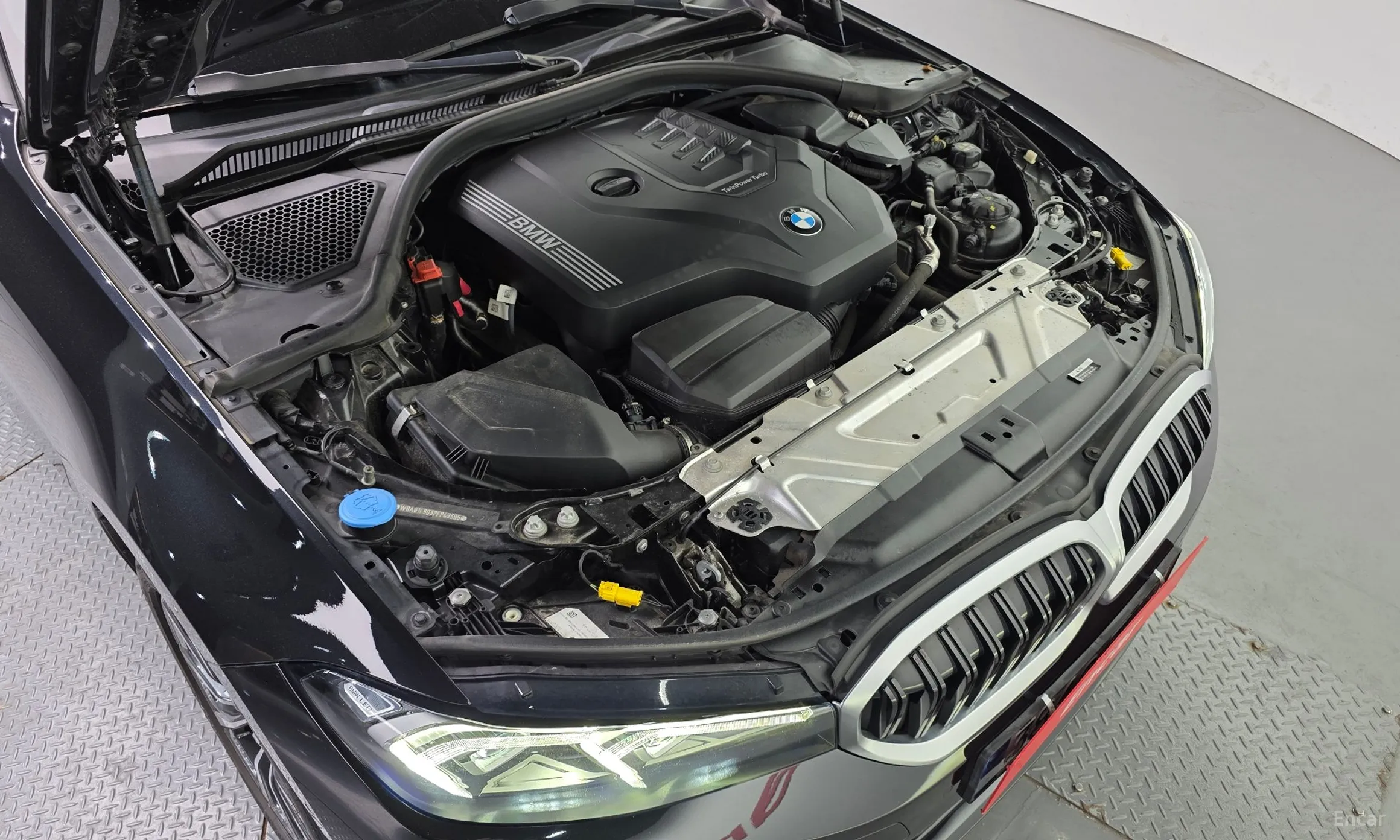 BMW 3 Series (G20) превью 6