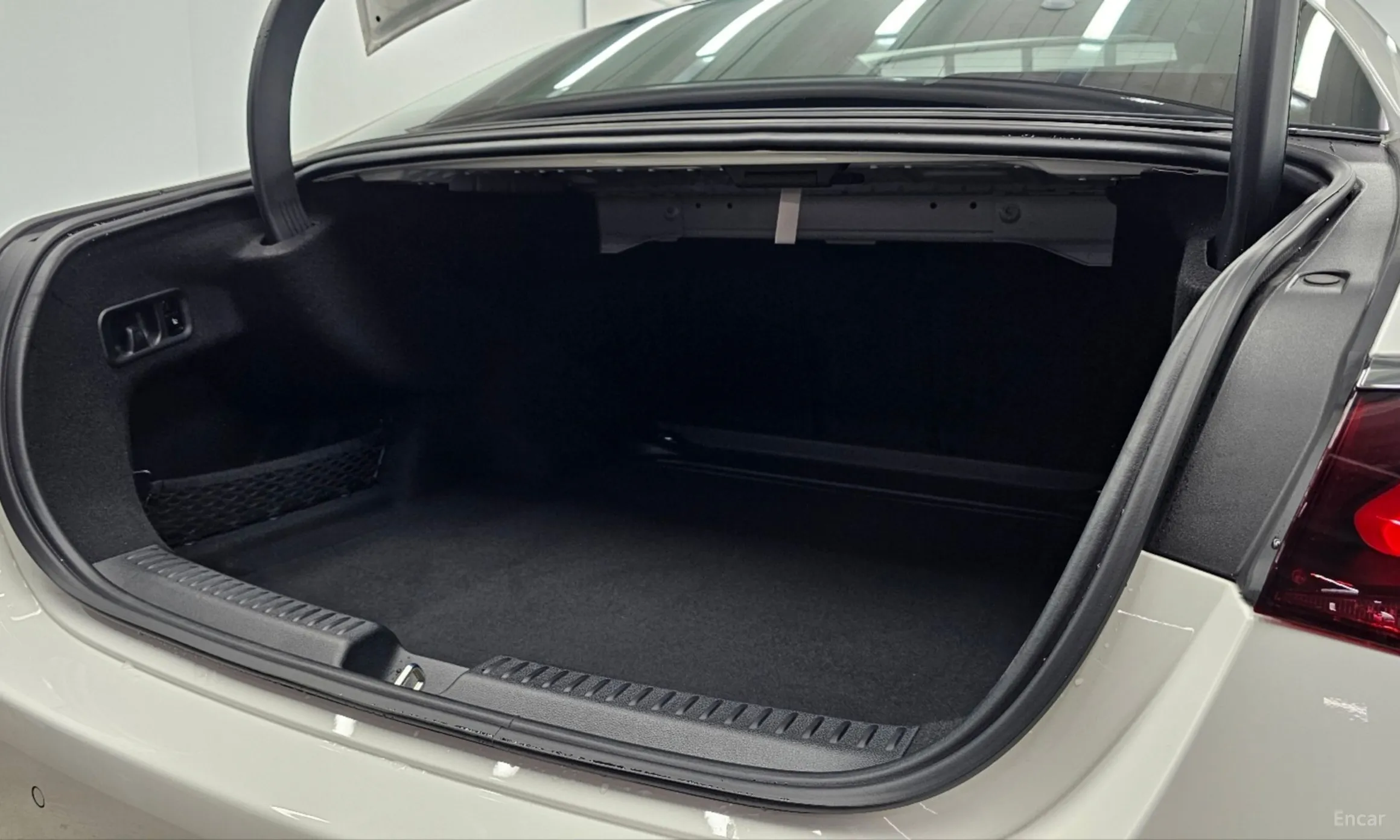 Mercedes Benz E-Class W214 превью 11