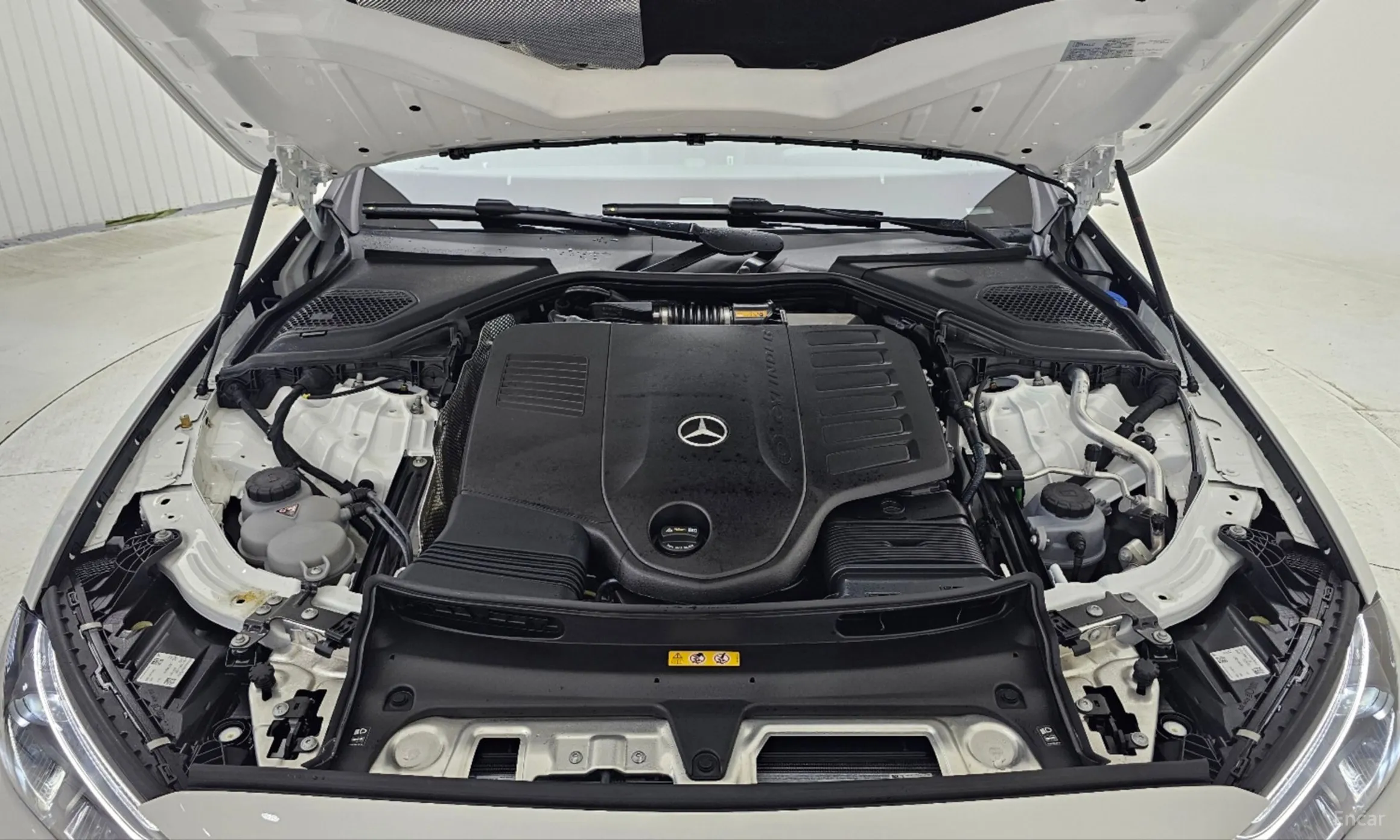 Mercedes Benz E-Class W214 превью 6